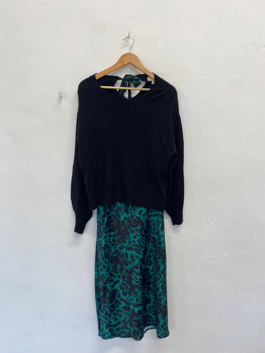 Stunning Love roses Jumper Dress under layer  UK 14 Black green leopard AM564