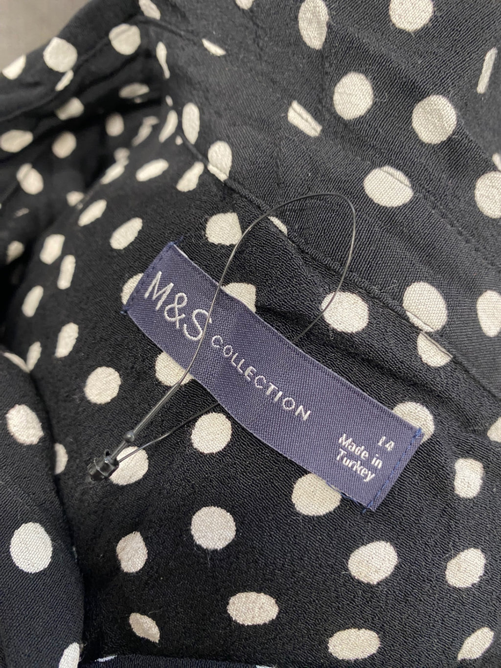 Stunning Marks & Spencers Blouse UK 14 Black with white polka dots AM564