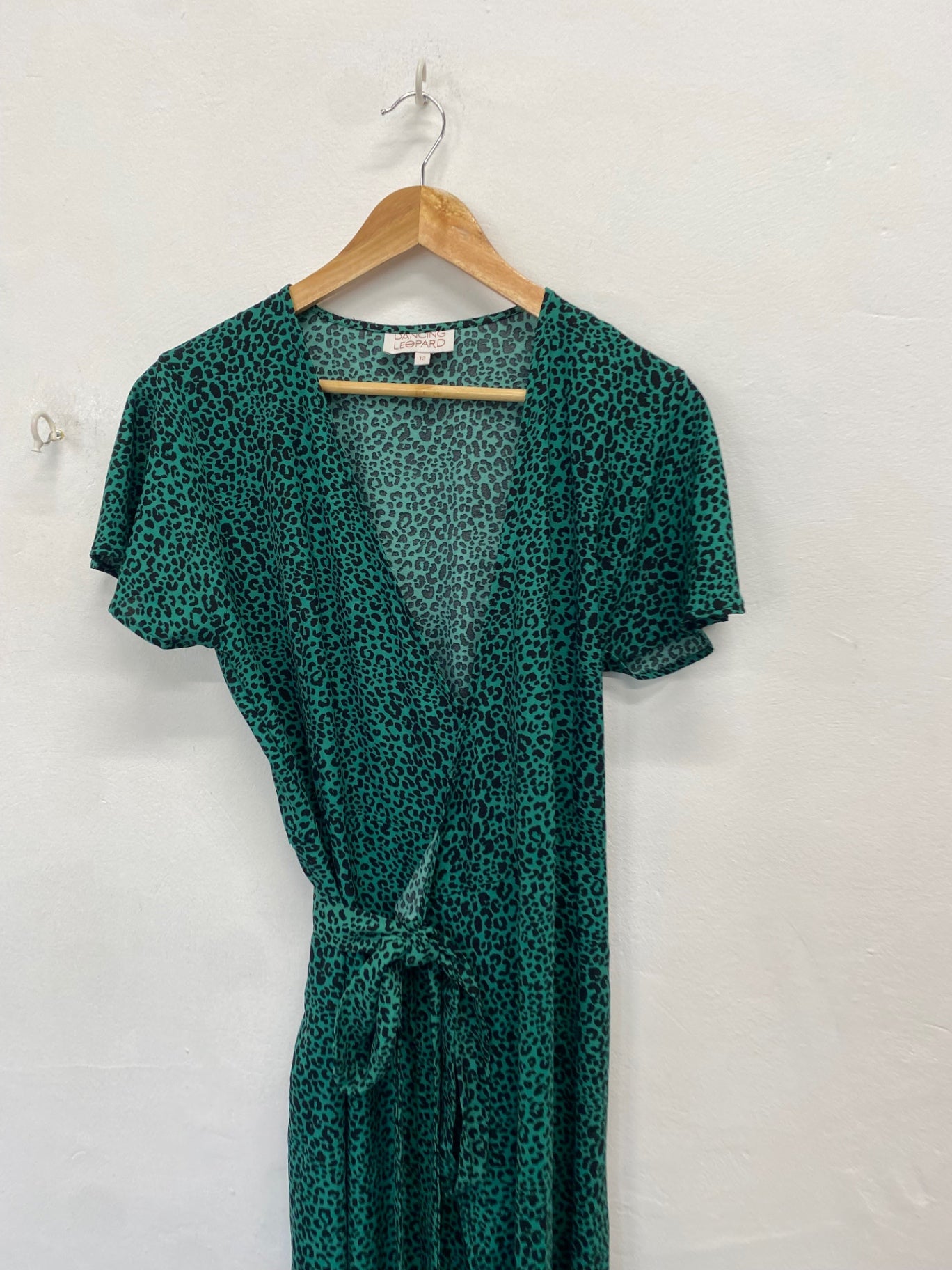 Stunning Dancing Leopard Midi Dress wrap UK 12 Green leopard AM564