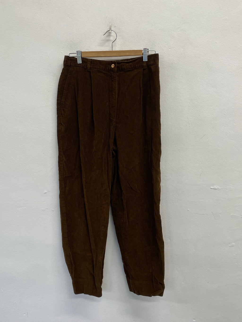 Stunning L.L. Bean Straight trousers UK 12 Brown cord LL554