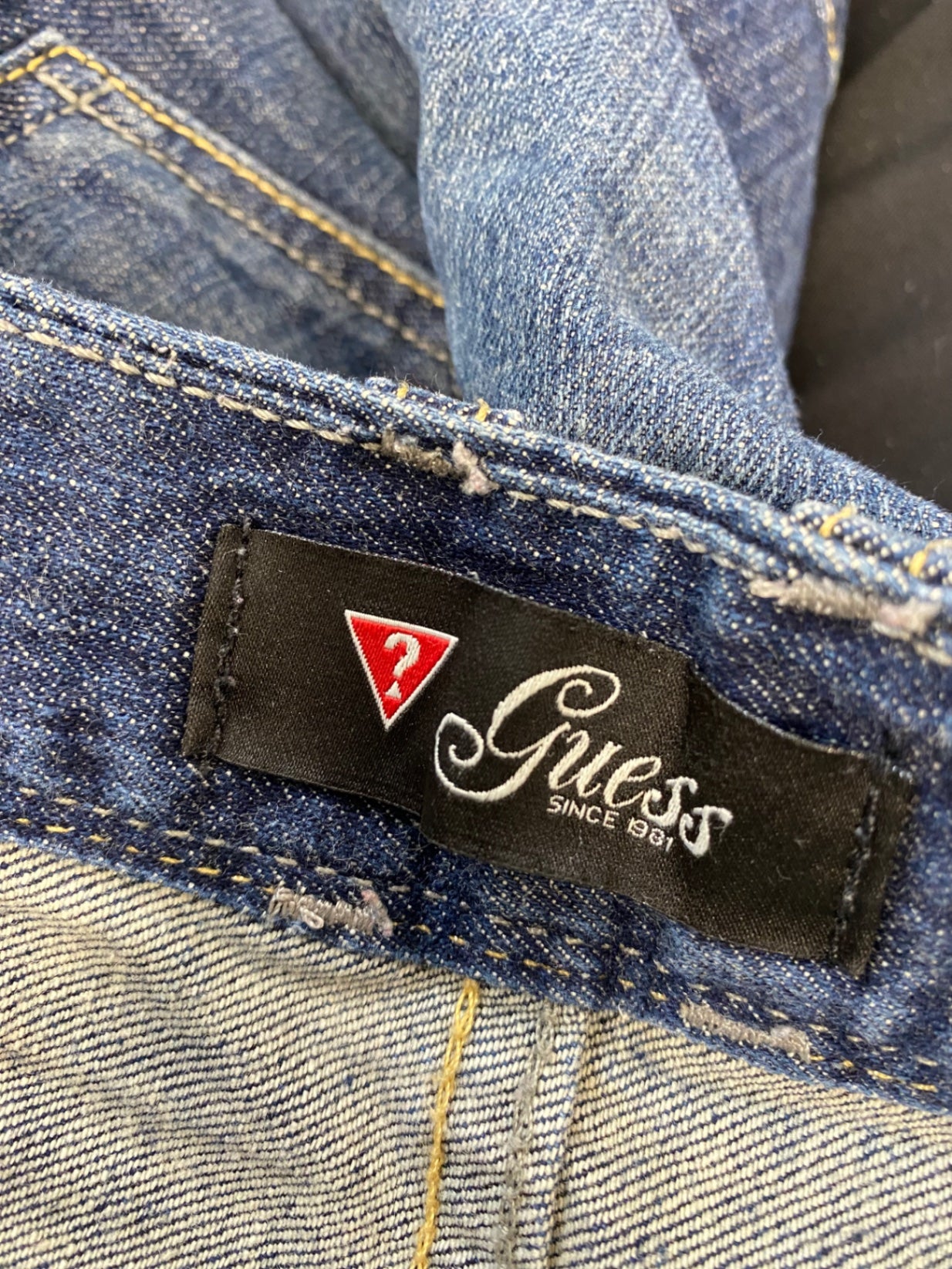 Stunning guess Shorts W28” Dark Blue y2k CV565 