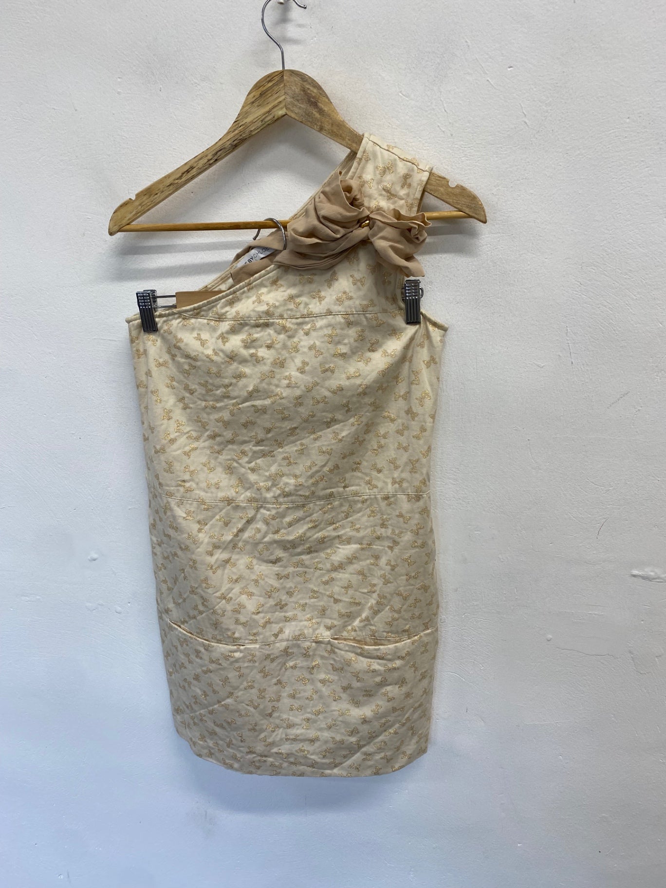 Stunning See by Chloé one shoulder Mini dress Uk 10 Beige gold bow SD553