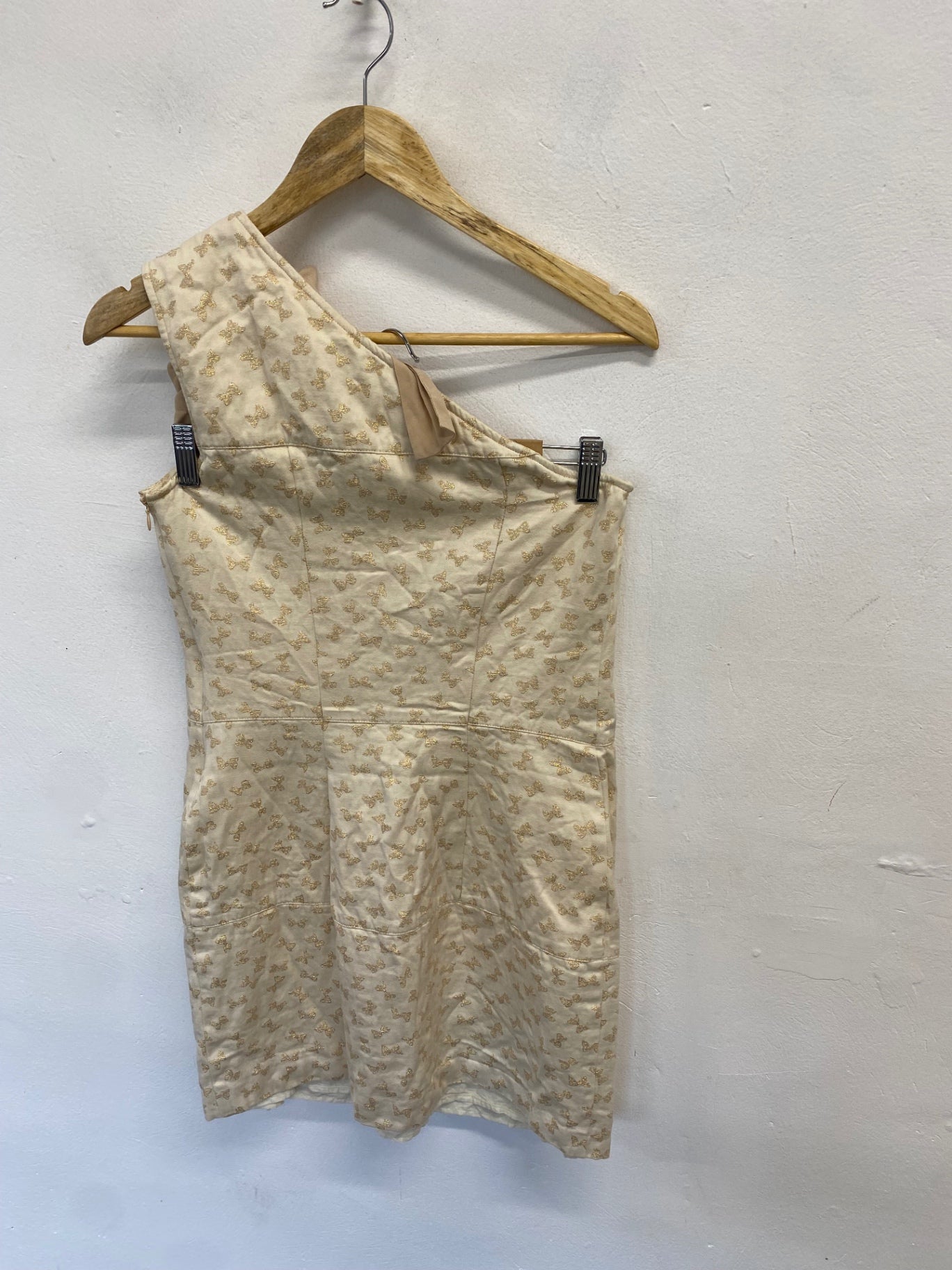 Stunning See by Chloé one shoulder Mini dress Uk 10 Beige gold bow SD553