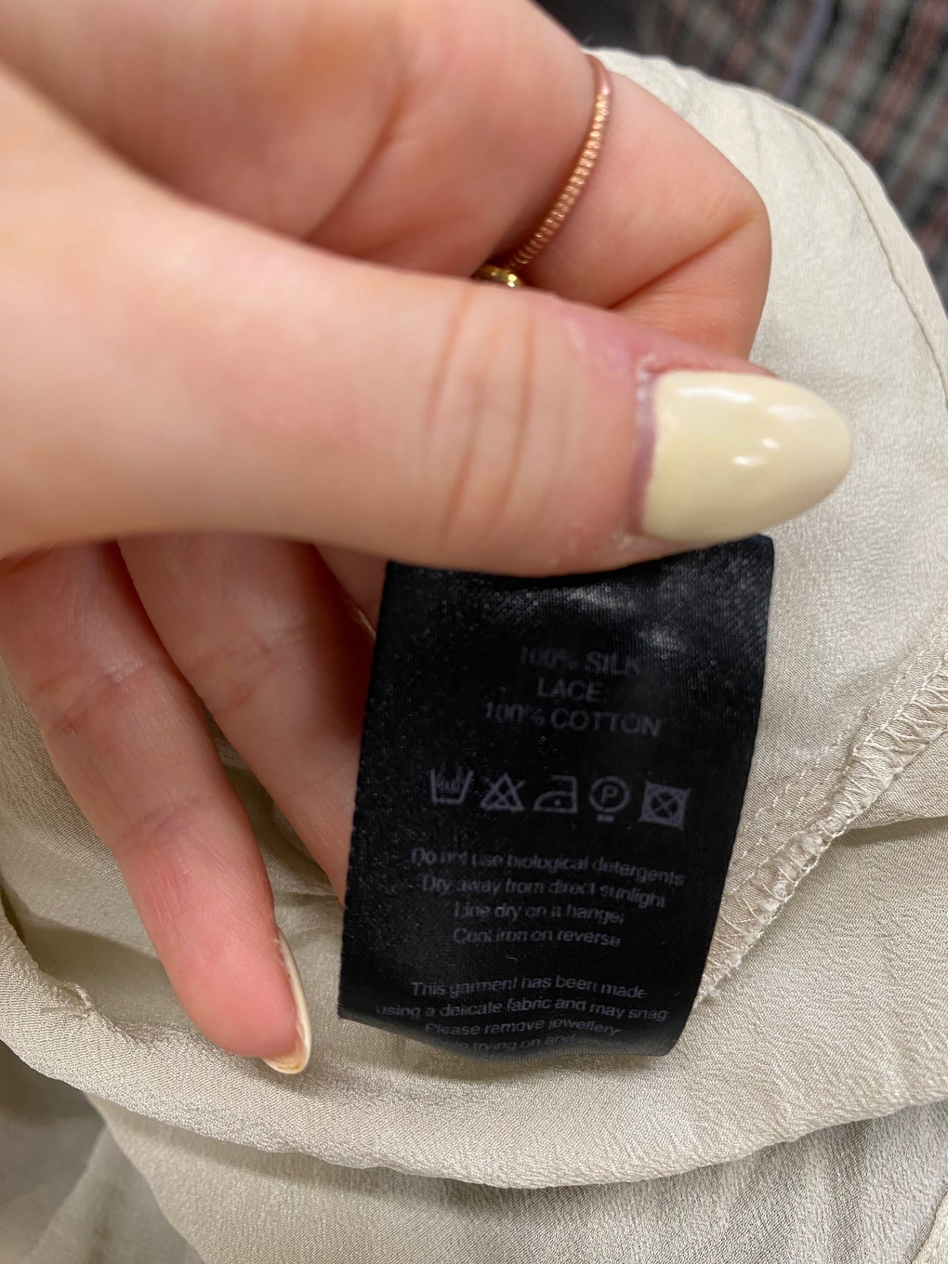 Stunning Mint Velvet Blouse UK 12 Beige silk lace SD553