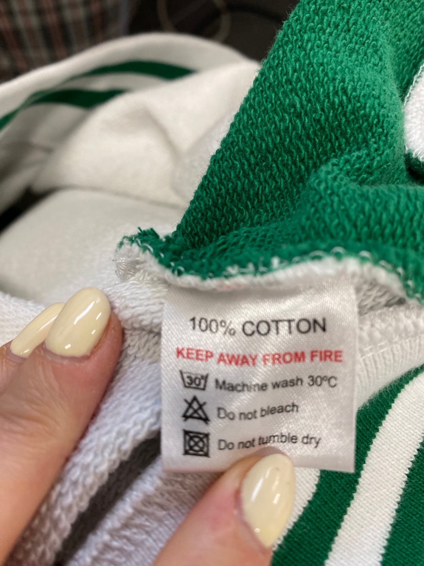 Stunning Wimbledon tennis Sweatshirt UK M White and Green FH539