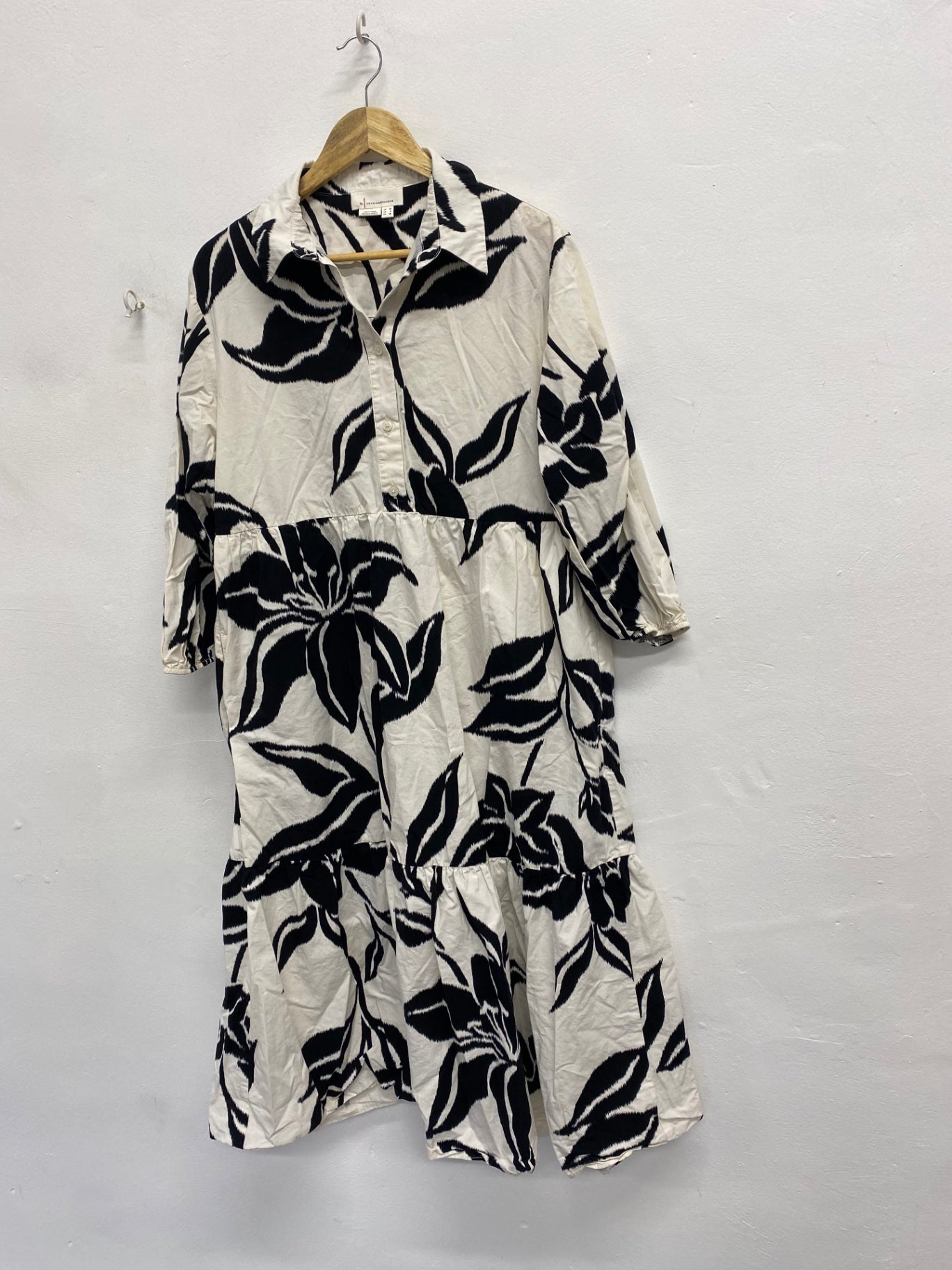 Stunning Anthropologie Maxi shirt Dress UK 10 Black white floral summer CT551 