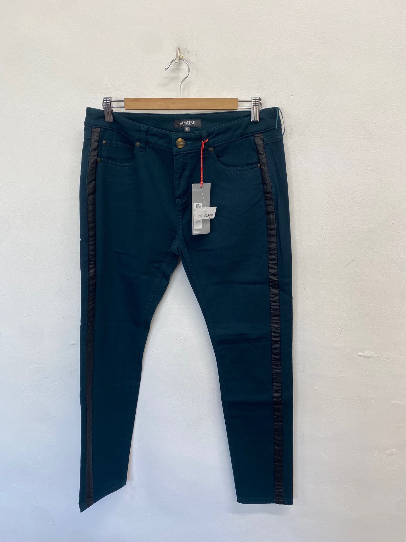 Stunning Limited Collection Skinny jeans UK 14 Dark Green CW566
