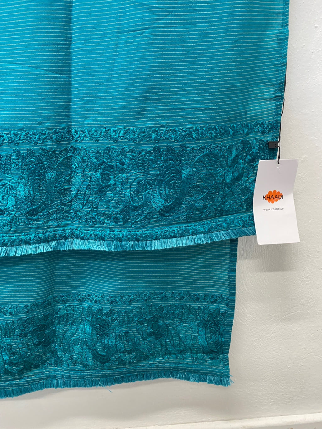 Stunning Khaadi Shawl One size Turquoise new CW566