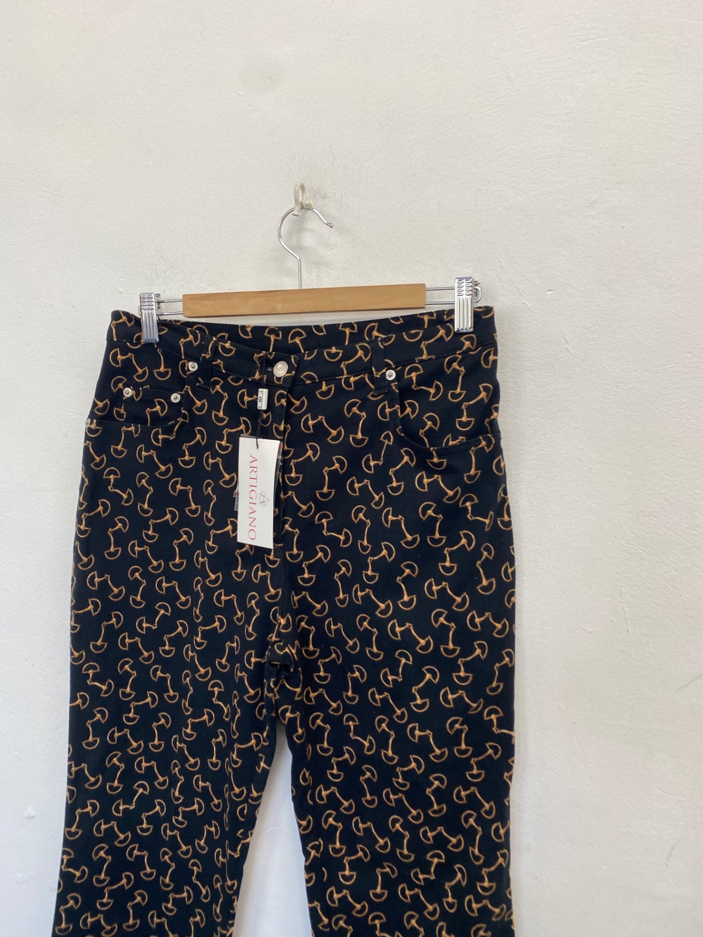Stunning Artigiano Straight jeans UK 14 Black pattern CW566