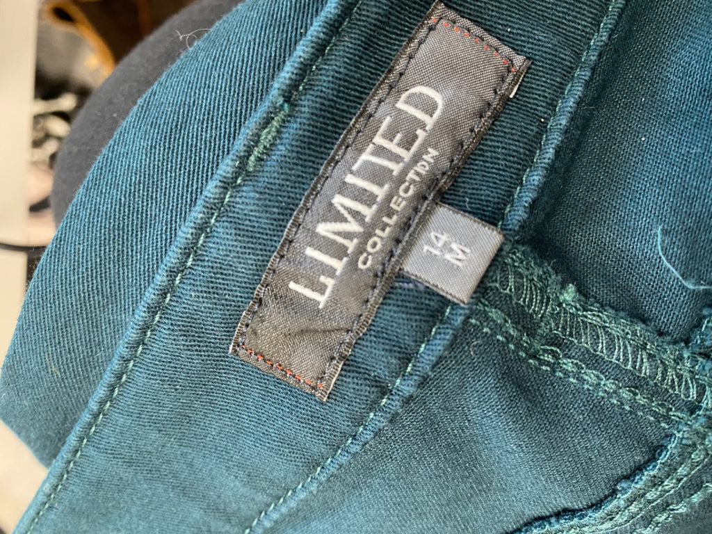 Stunning Limited Collection Skinny jeans UK 14 Dark Green CW566