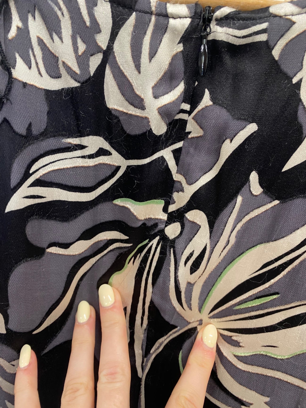 Stunning Jacques Vert Evening Dress UK 16 Grey beige floral CW566