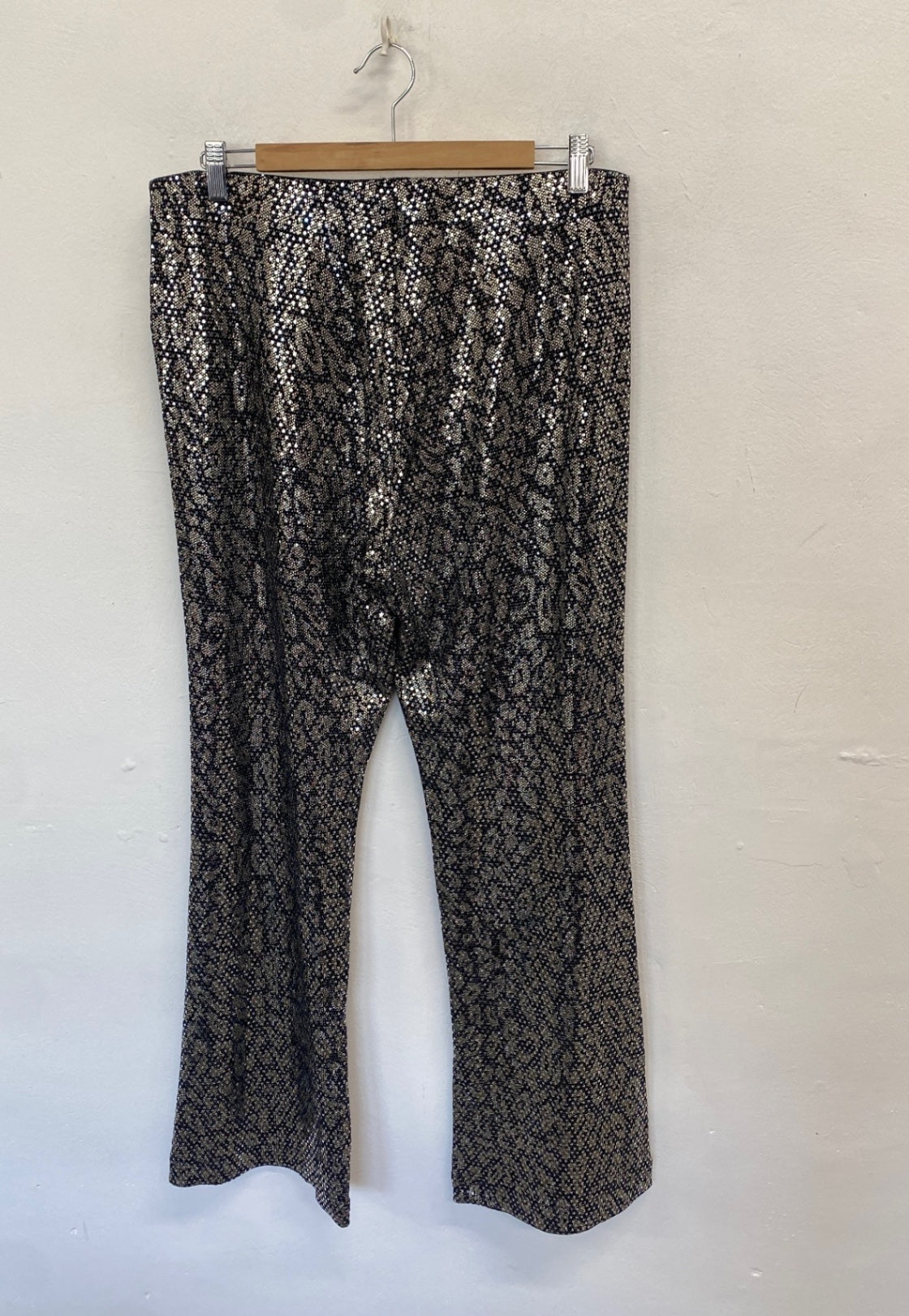 Stunning Next Leggings UK 16 Black and Silver animal print CW566