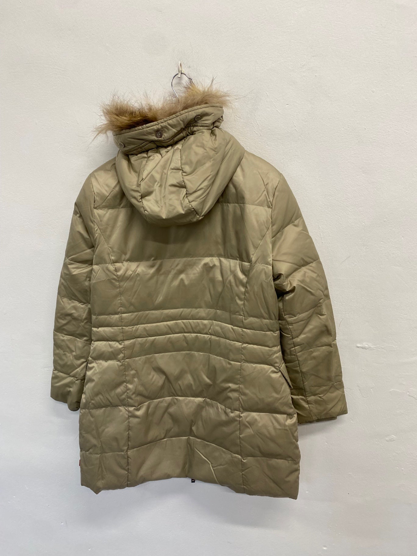 Stunning Kennet street down feathered Puffer Jacket UK 18-20 Beige