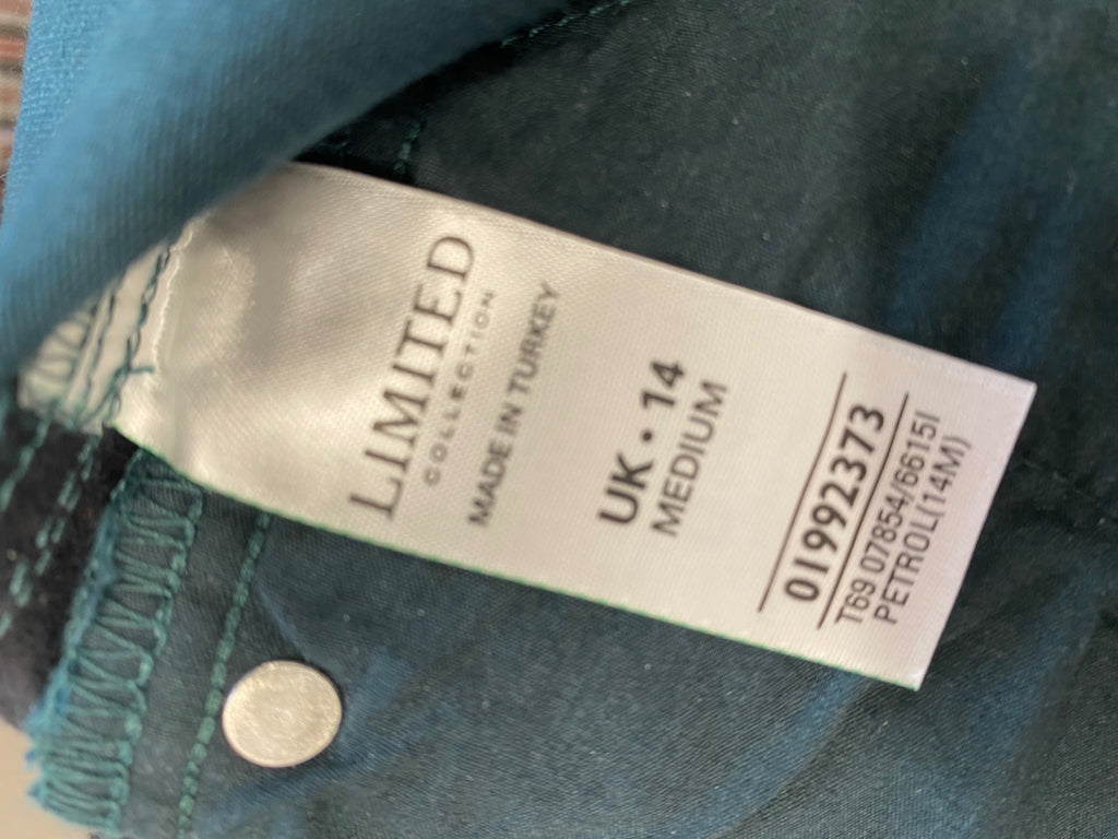 Stunning Limited Collection Skinny jeans UK 14 Dark Green CW566