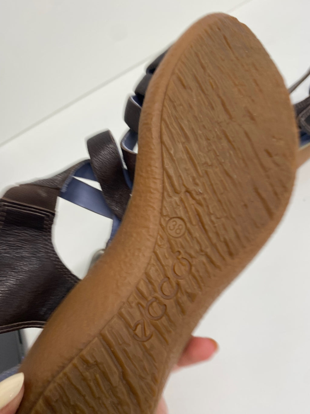 Stunning Ecco Sandals UK 5 Brown leather cross strap CW566 