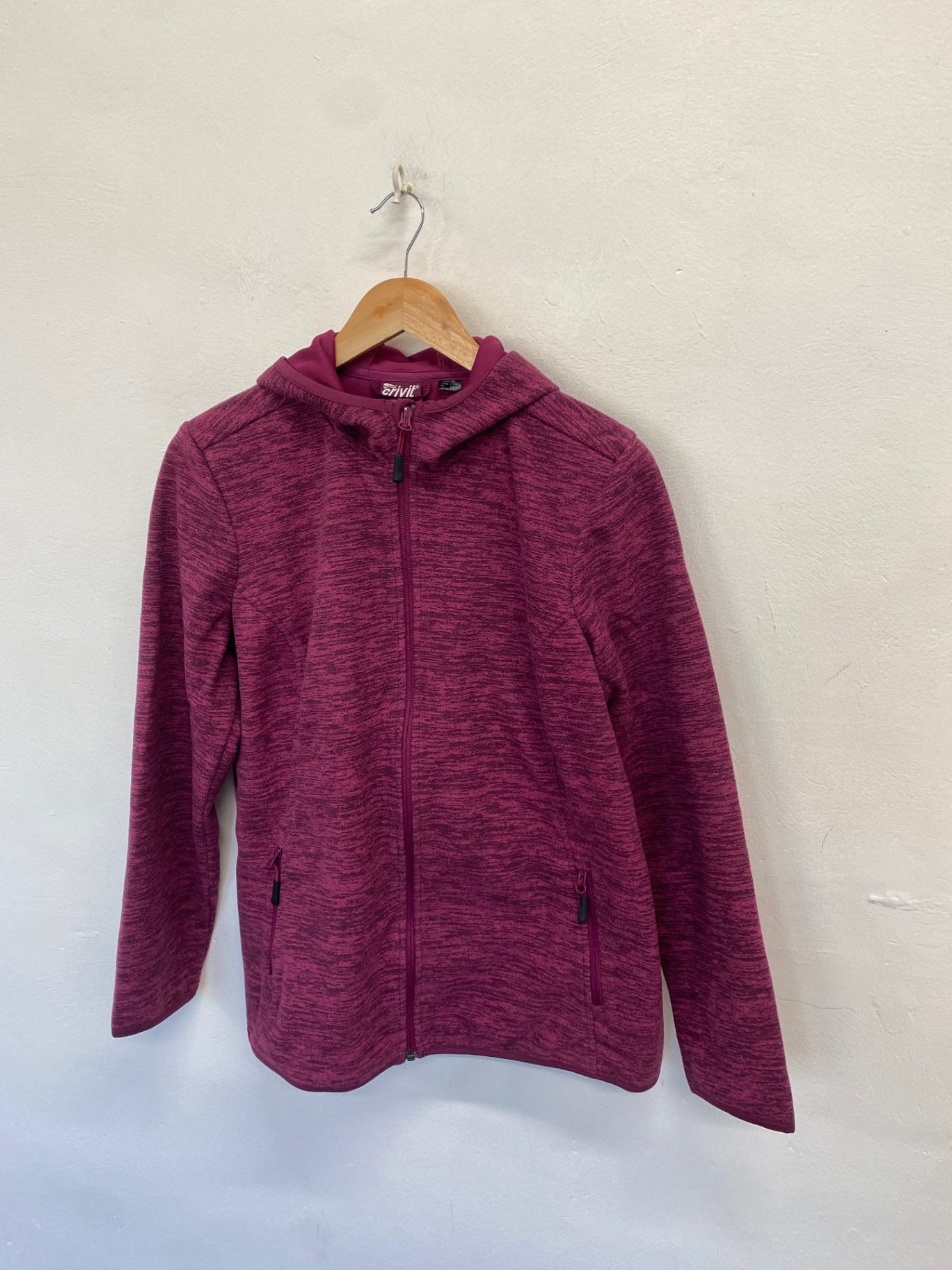 Stunning Crivit active Zip Thru Jacket UK 12-14 Purple CW566