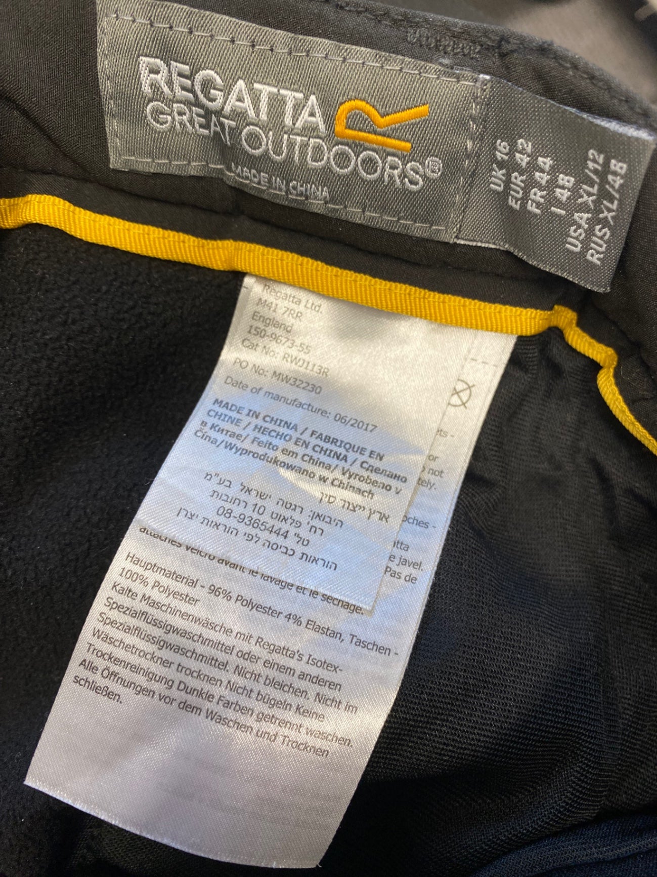 Fabulous Regatta great outdoors walking trousers Joggers UK 16 Black CW566