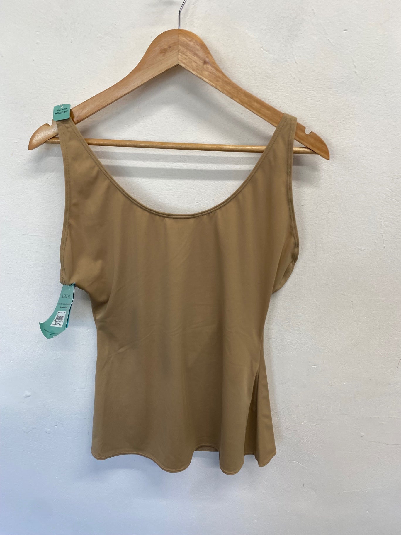 Stunning Spanx Cami top shaping bustUK 14 Beige CW566