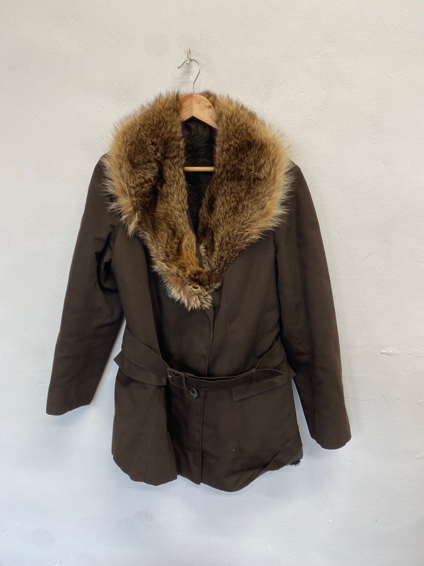 Stunning Aquascutum fur collar Trench Coat UK 14-16 Brown y2k CW566