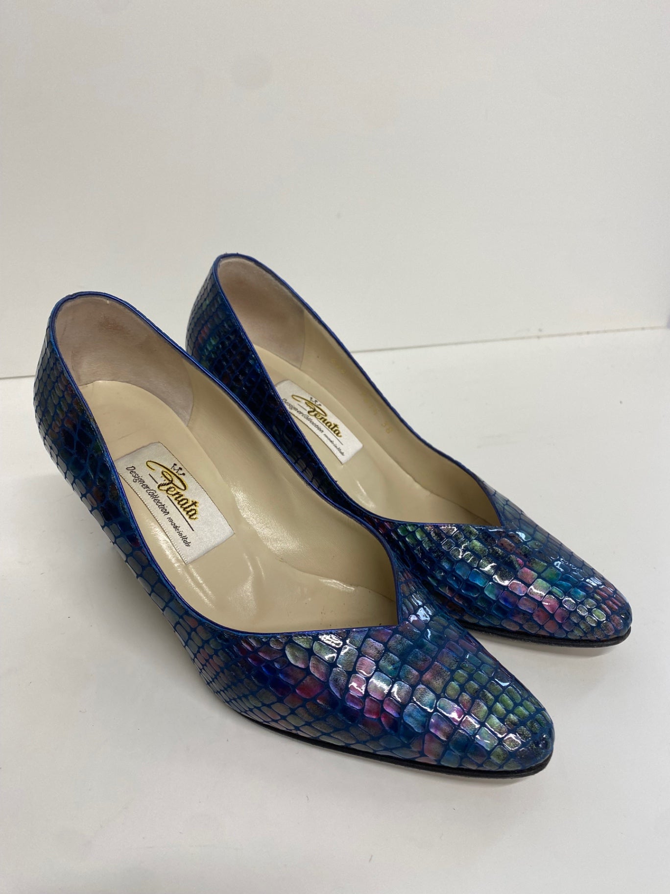 Stunning Renata made in italy vintage Heels UK 5 Blue snakeskin CW566