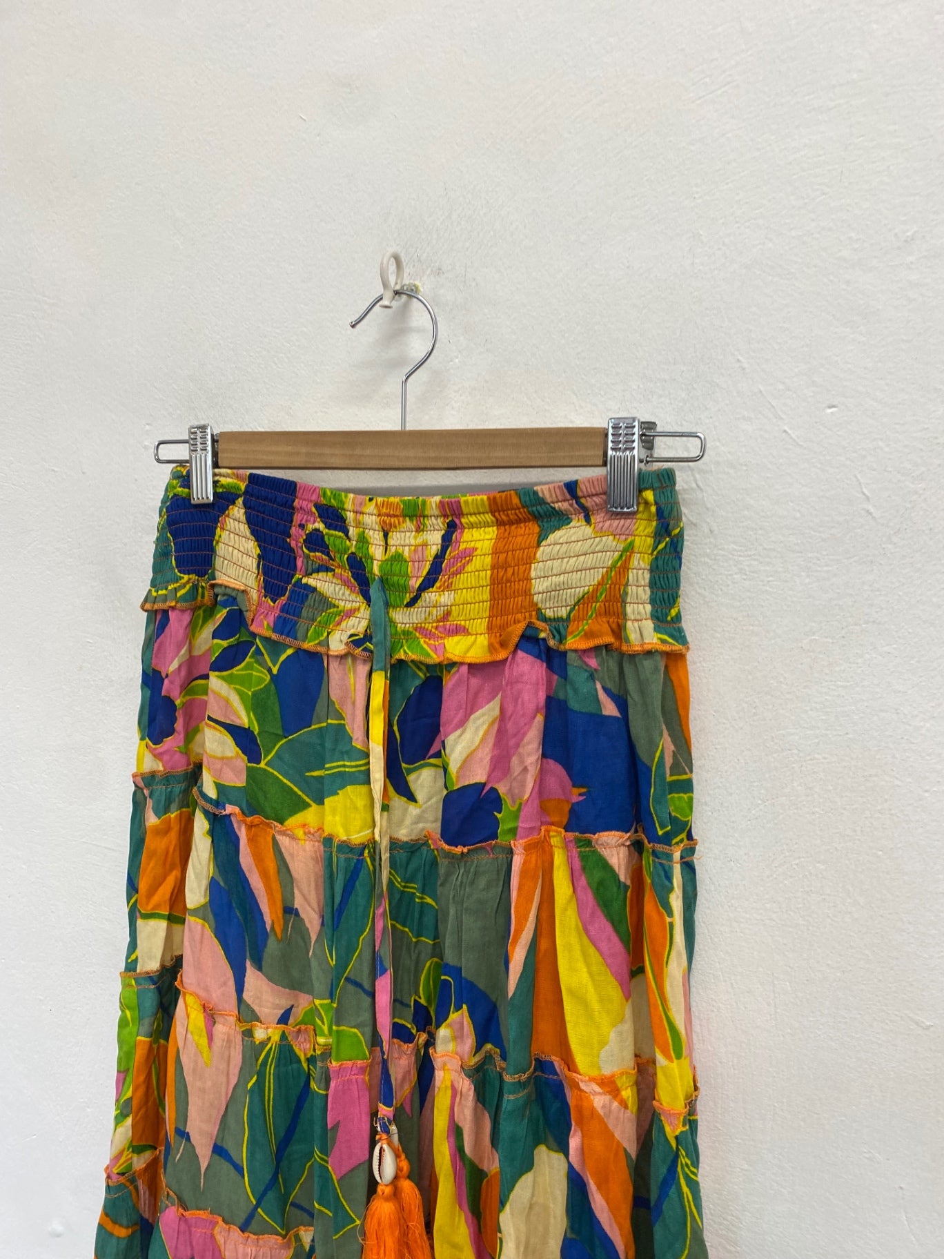 Stunning True Destination tiered summer Maxi Skirt UK 10 Multicolor floral CW566
