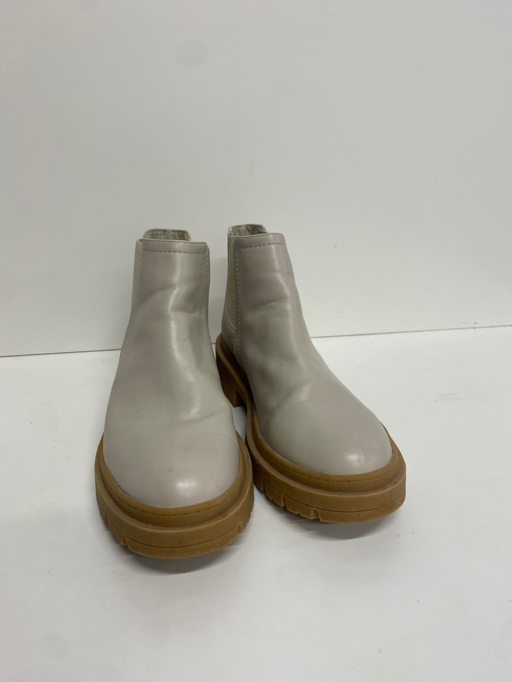 Stunning M&S chunky wide fit Ankle Boots UK 5.5 Ecru CW566