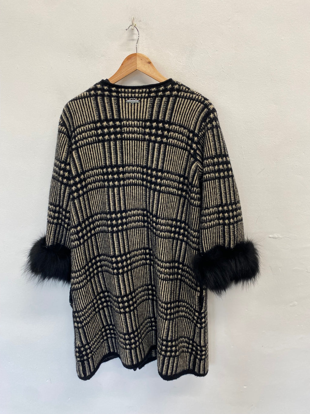 Stunning Twin-Set Simona Barbieri wool Dress jacket UK XL Beige and Black checked SJ567