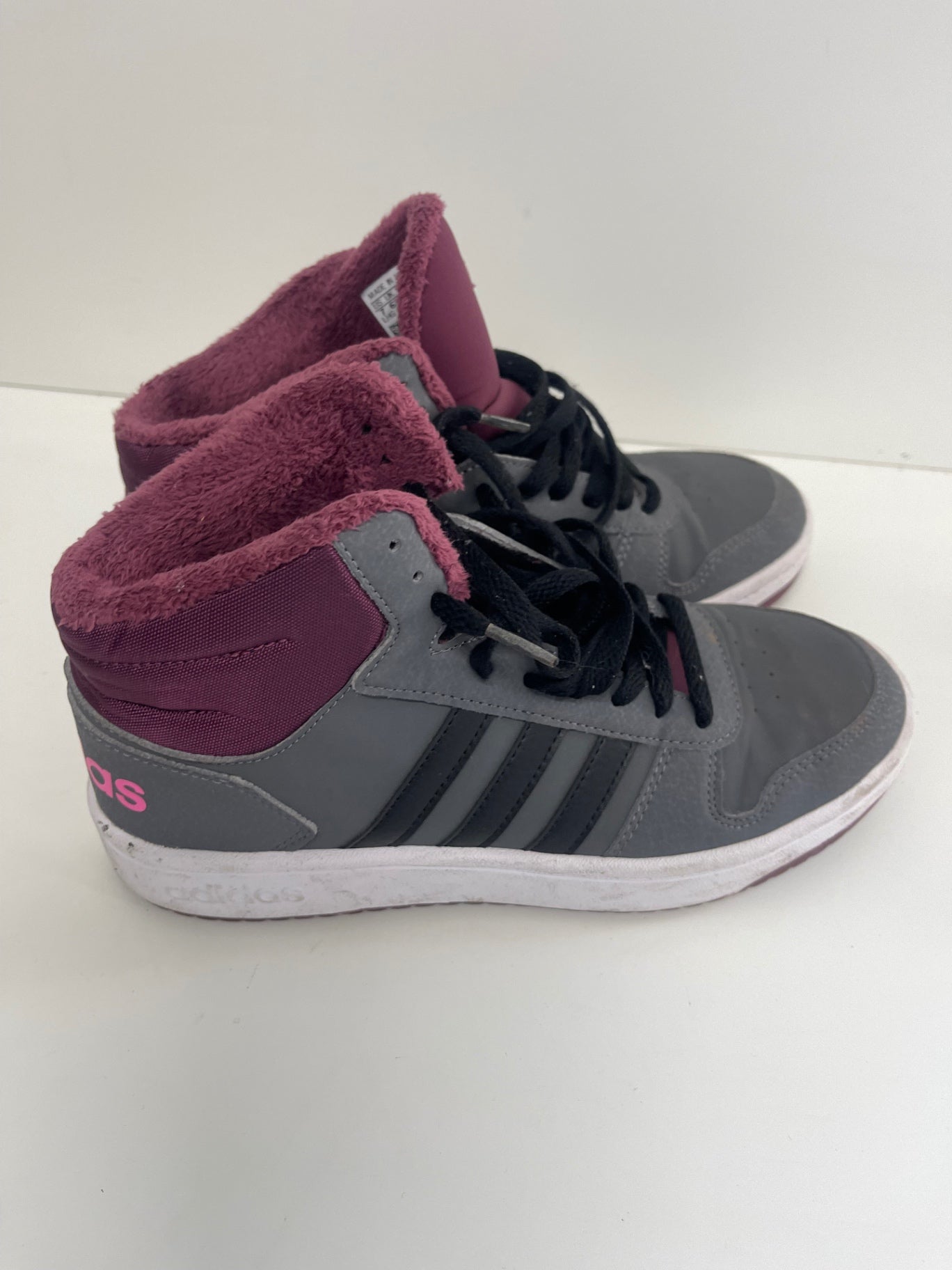 Stunning adidas Hoops 2.0 Sneakers Uk6 Grey & Purple SJ567