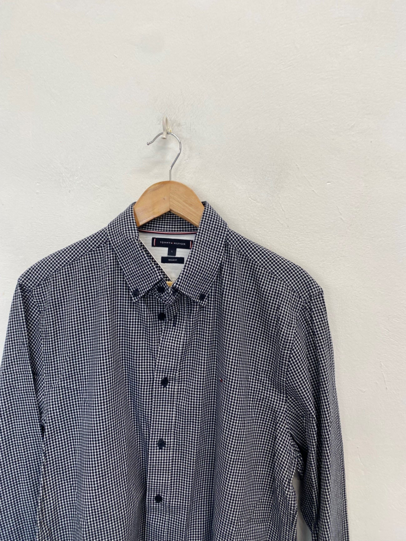 Classic men’s Tommy Hilfiger Shirt UK L Navy checked GL568