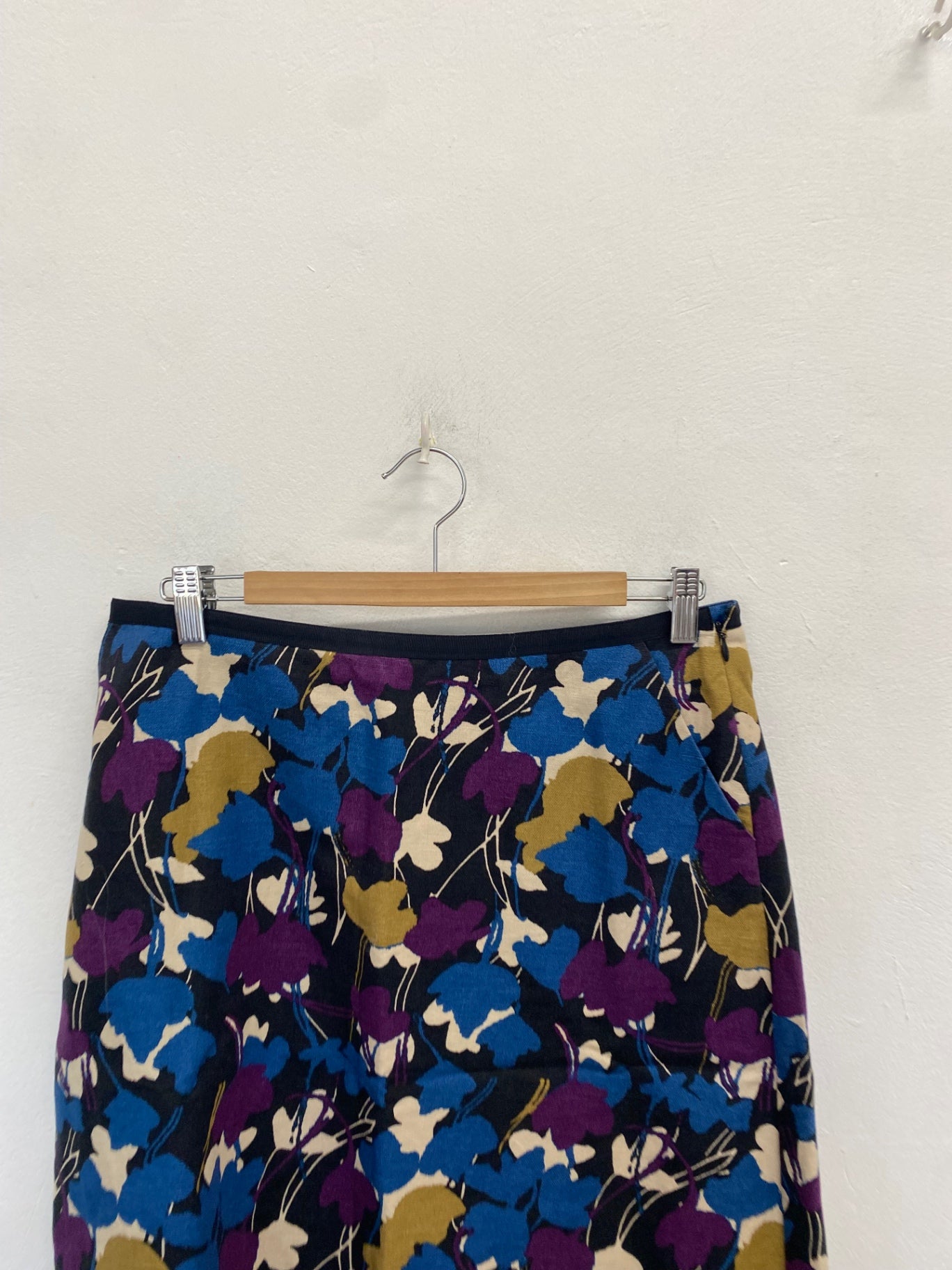 Stunning Laura Ashley Skirt linen UK 14 Navy purple floral MH569