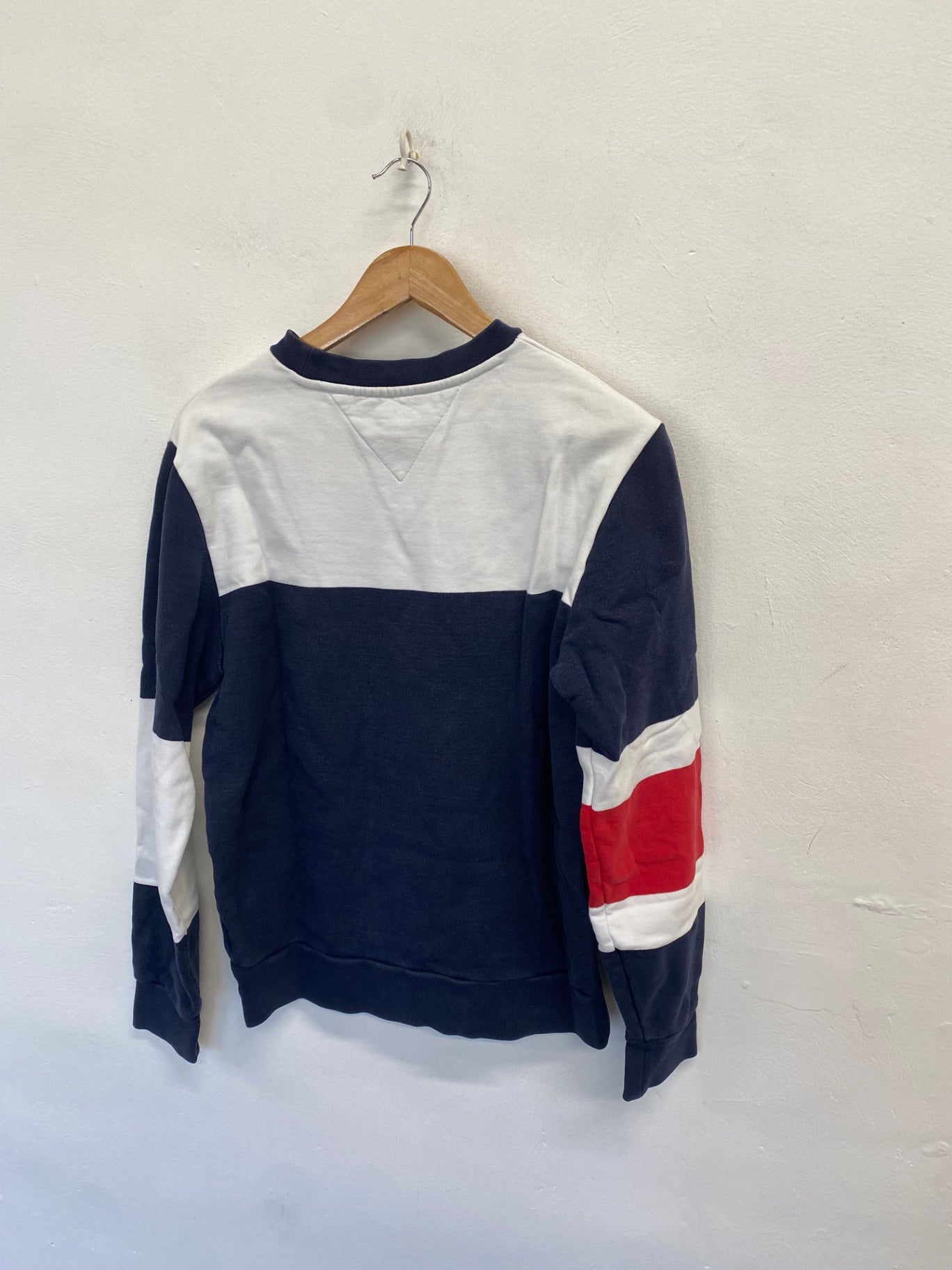 Classic Tommy Hilfiger Sweatshirt vintage fit UK M Navy red GL568