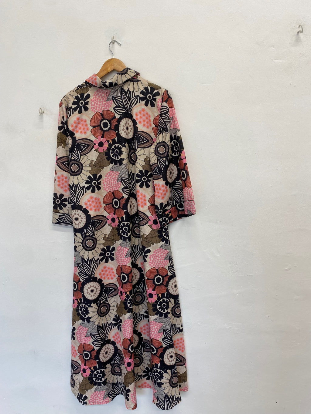 Stunning Zenobia Italian Maxi Dress UK 14 Beige orange floral MH569