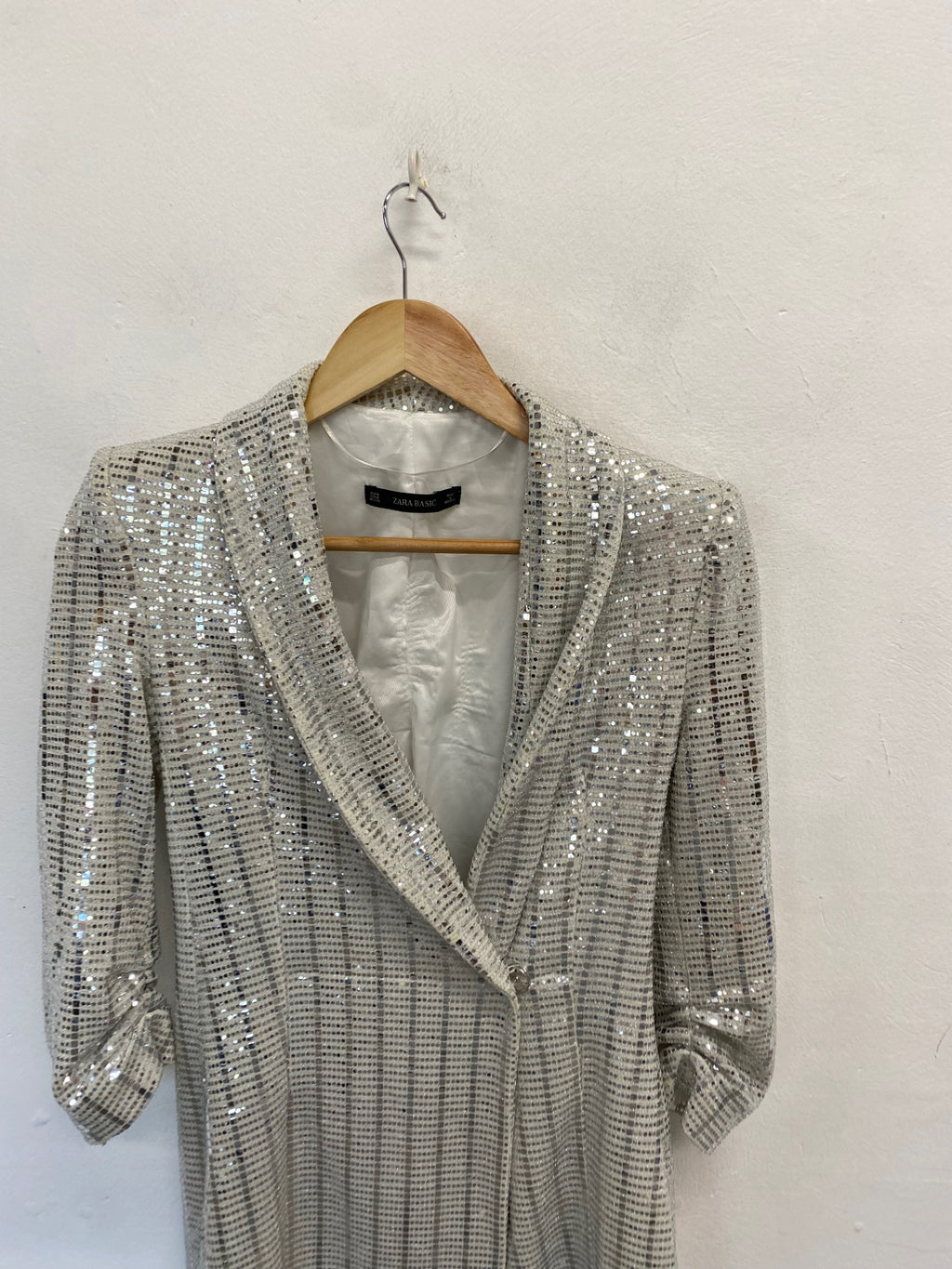 Stunning Zara Blazer dress UK 10 Silver sequin SD553 – Ragman Collective Stunning Zara Blazer dress UK 10 Silver sequin SD553 – Ragman Collective