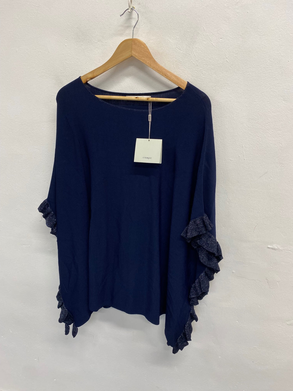 Stunning Uterque Shawl UK M Navy metallic hem new NC570