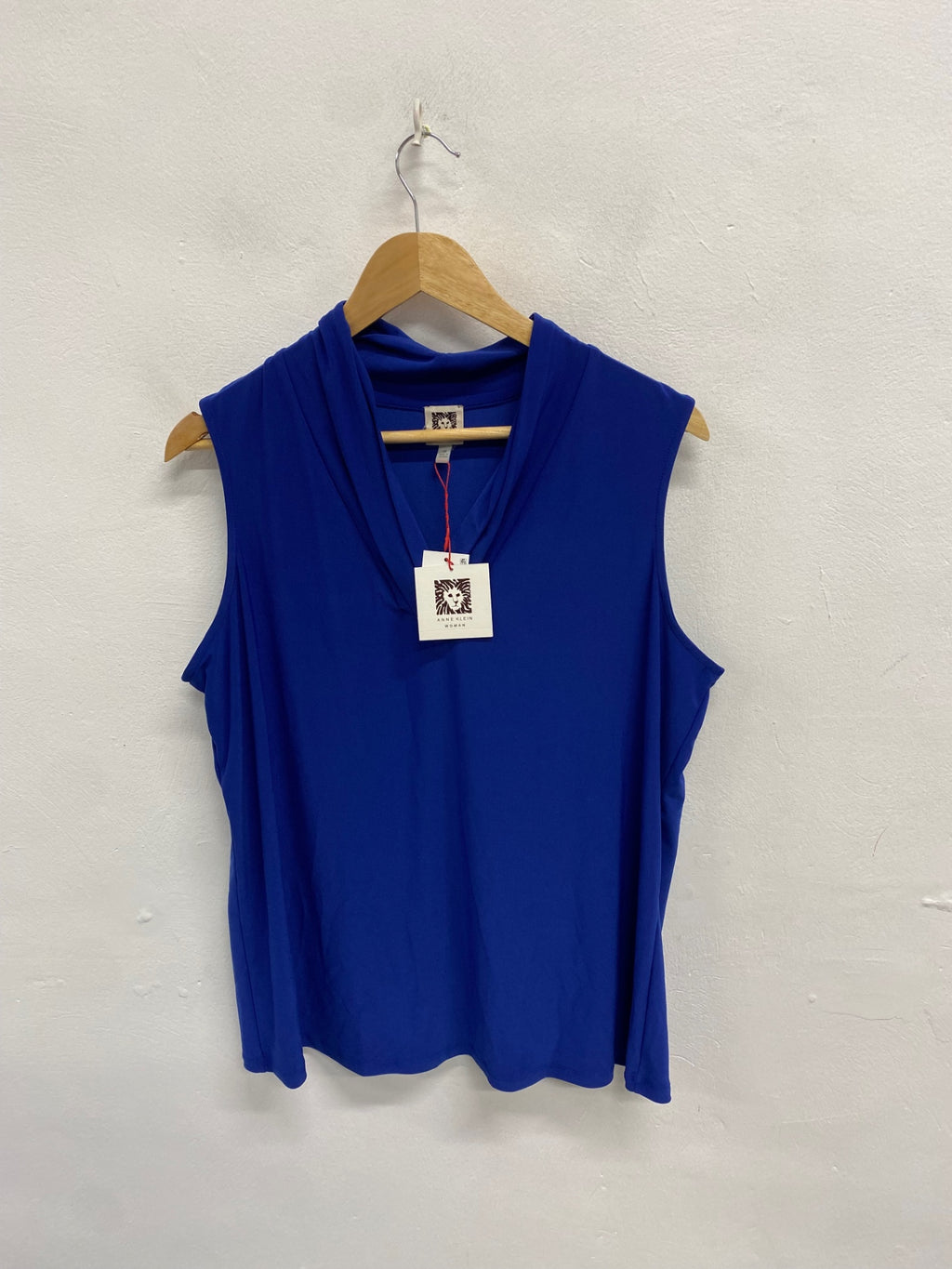 Stunning Anne Klein Sleeveless Top slinky UK 20 Blue NC570