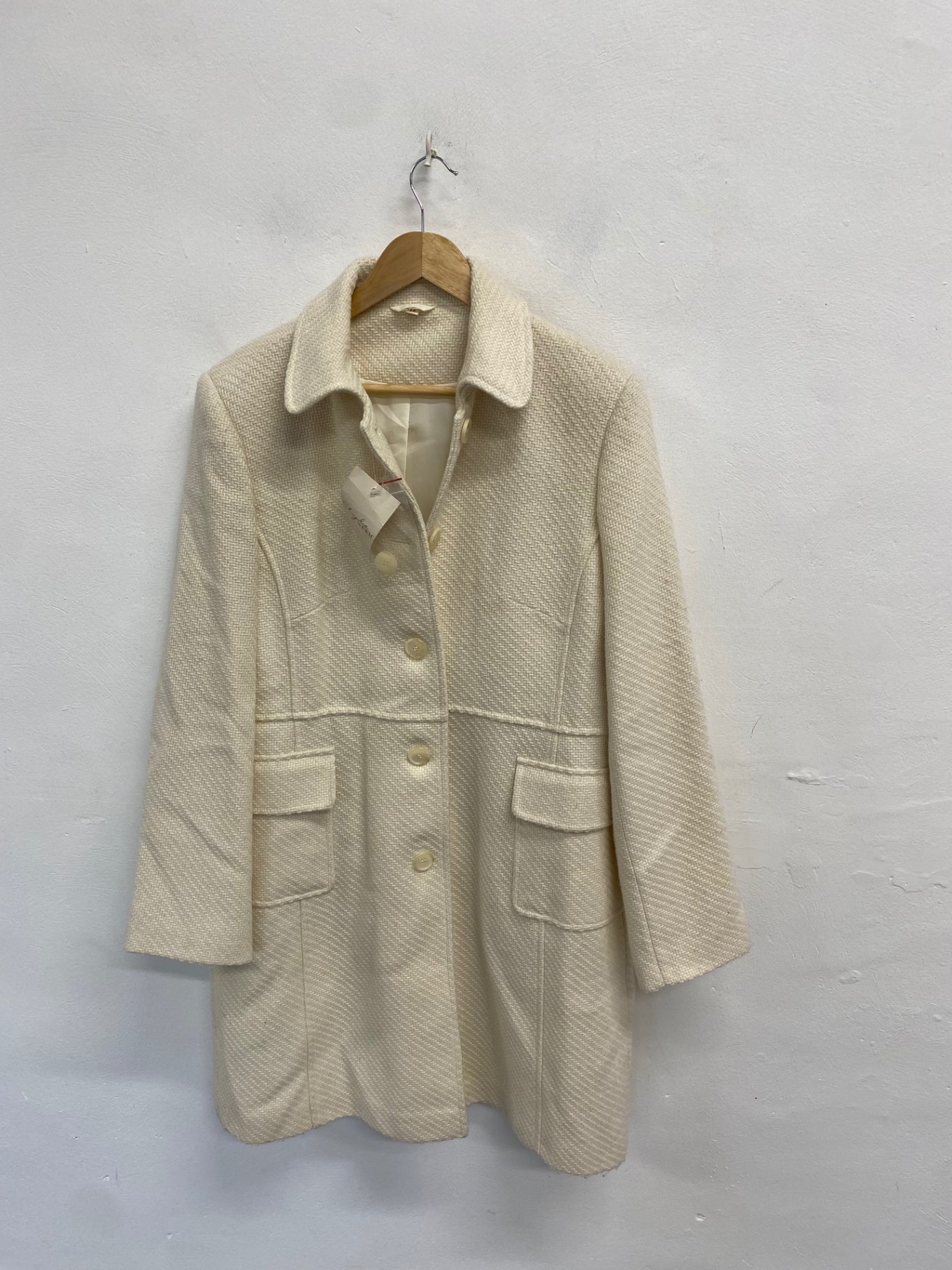 Stunning Style by EWM Peacoat UK 18 Cream wool blend NC570