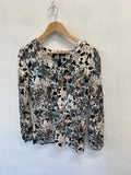 Fabulous NÜMPH Blouse UK 14 Grey Beige v neck CM571