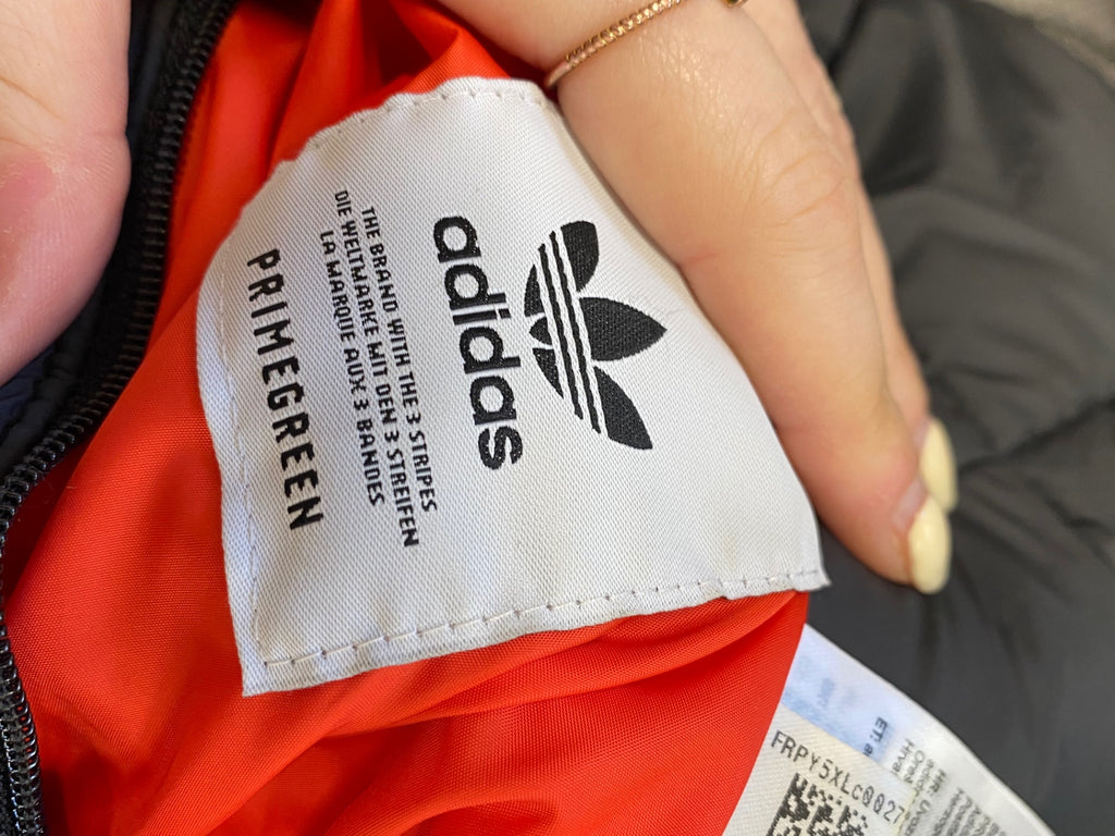 Classic Adidas adventure reversible Puffer Jacket UK S Red grey CM571