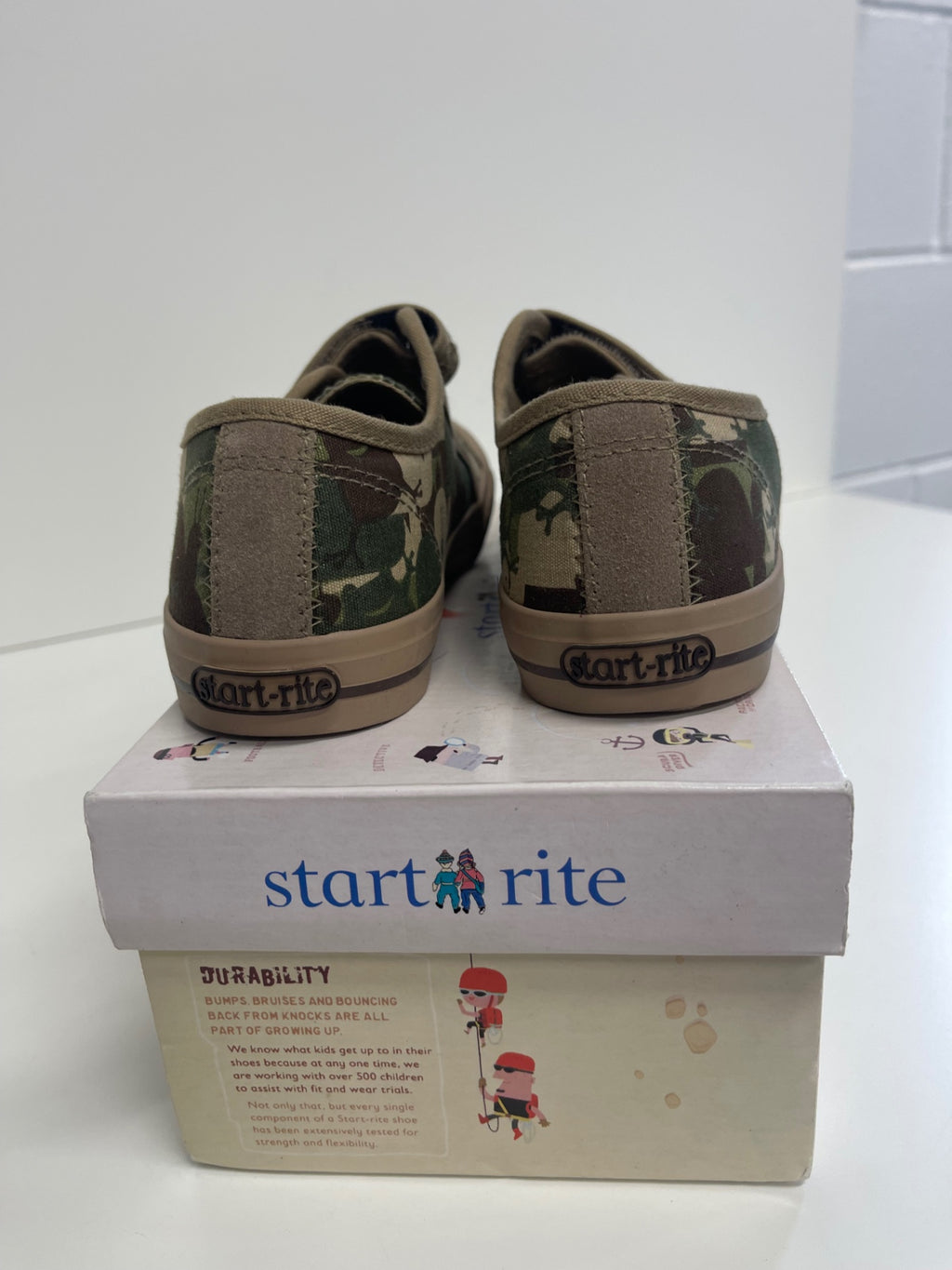 Fabulous Start-Rite camo Troy Sneakers EUR 31 Khaki Camo CW671