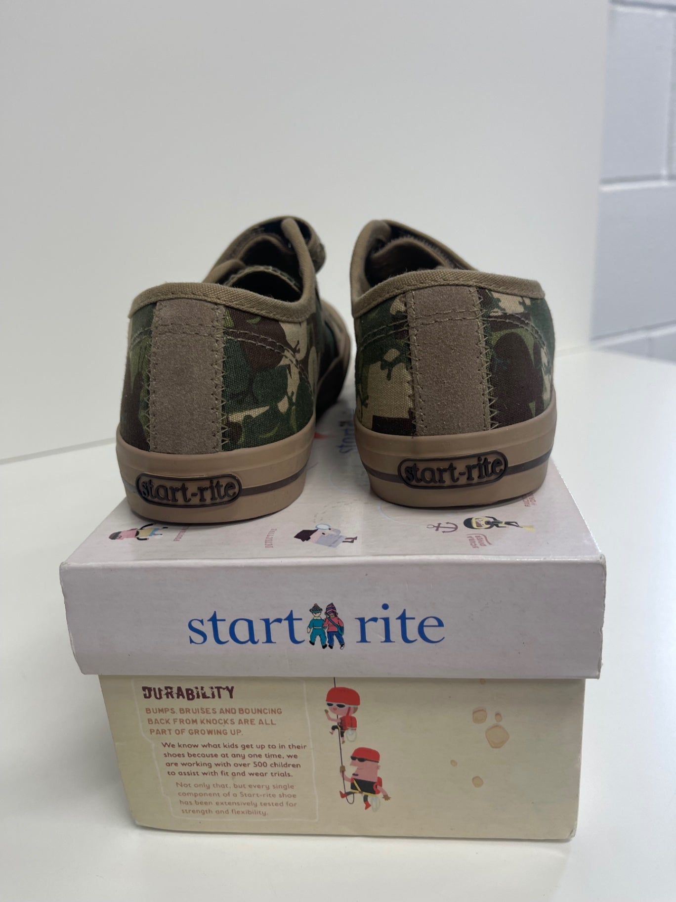 Fabulous Start-Rite camo Troy Sneakers EUR 31 Khaki Camo CW671