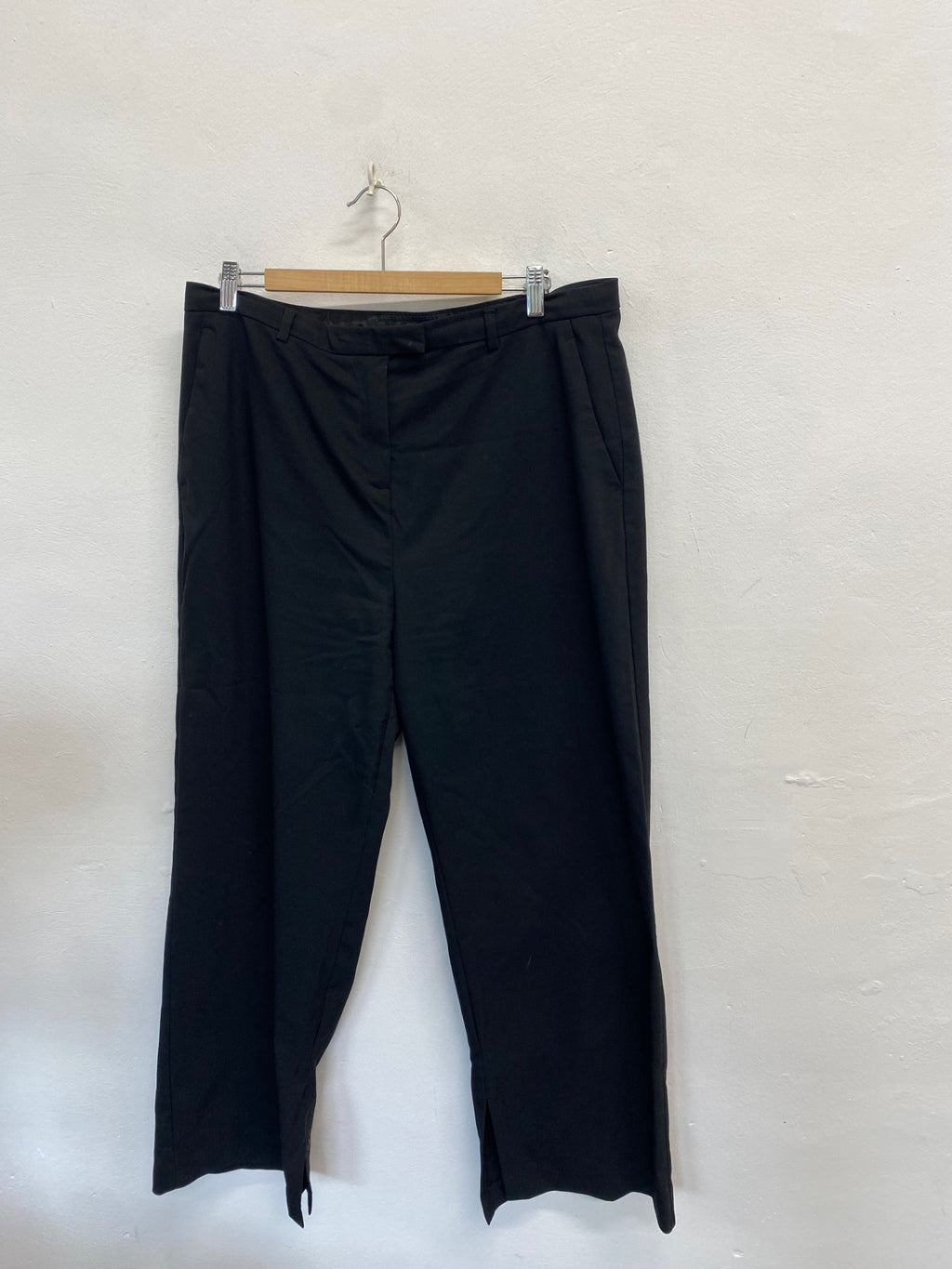Fabulous Next Wide leg trousers UK 16 Black office CM571