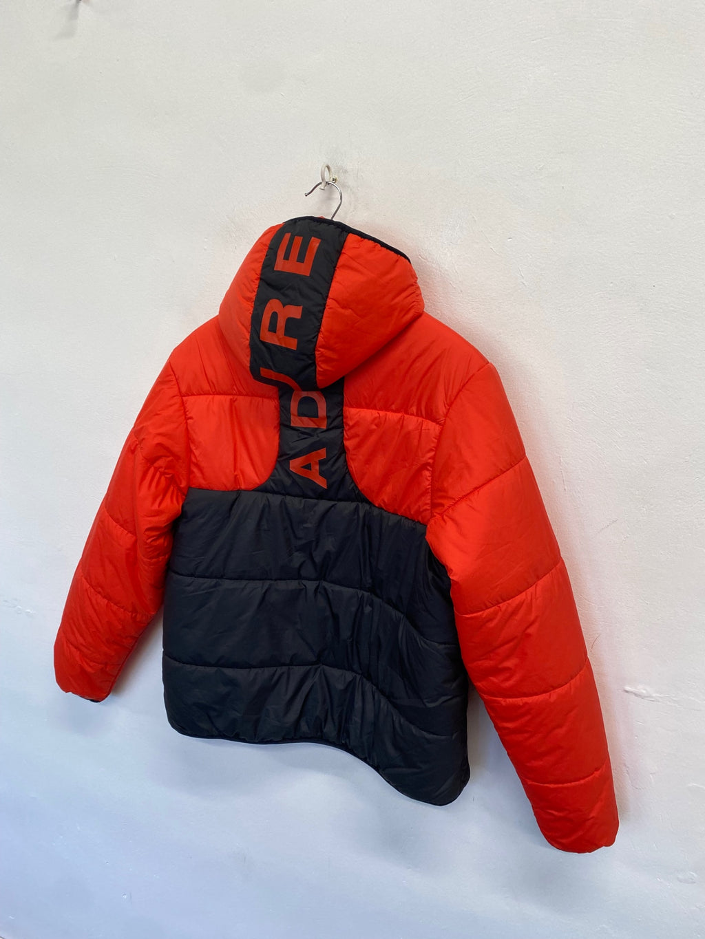Classic Adidas adventure reversible Puffer Jacket UK S Red grey CM571