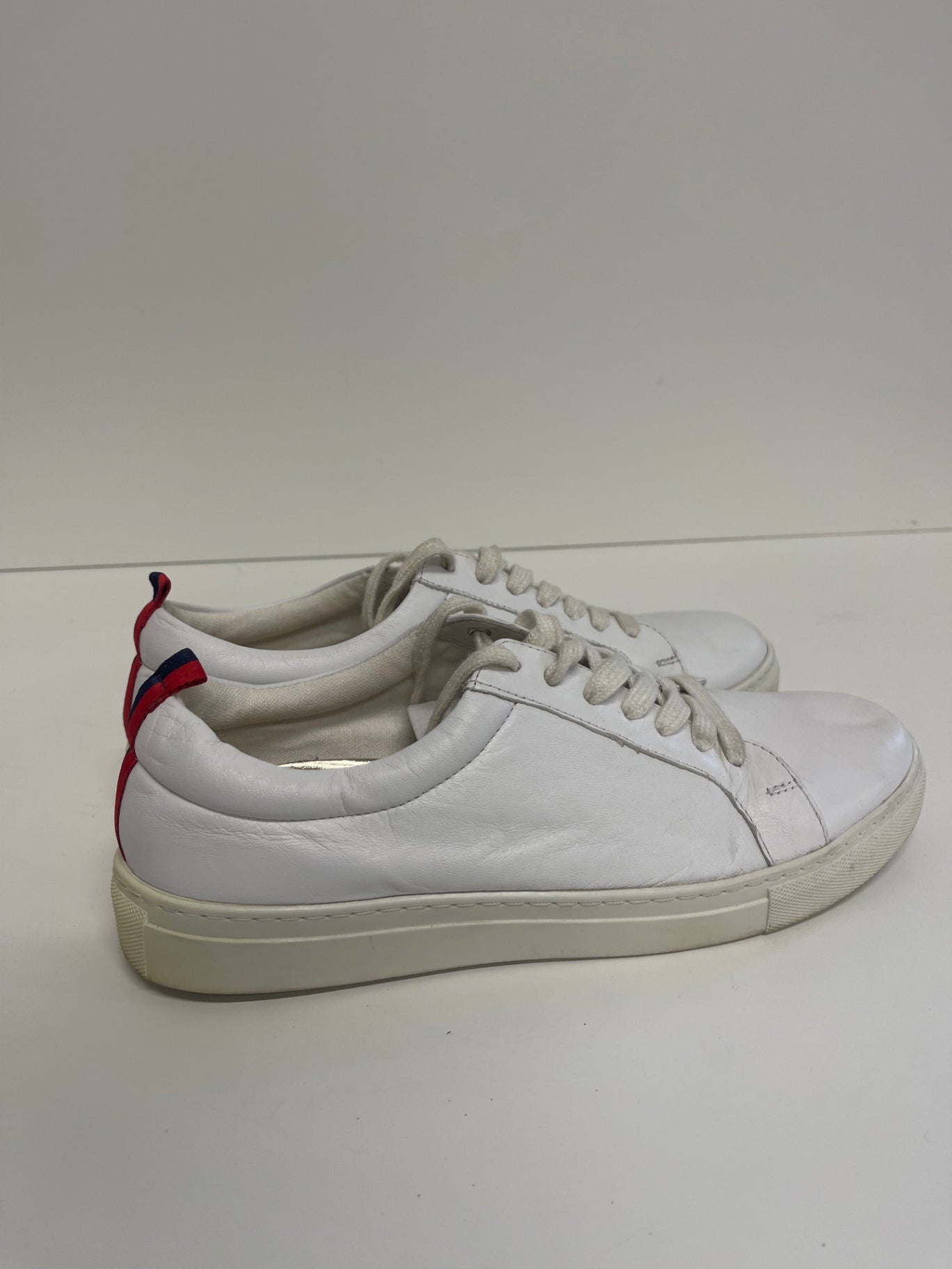 Fabulous Boden leather classic Sneakers Uk7 White CM571