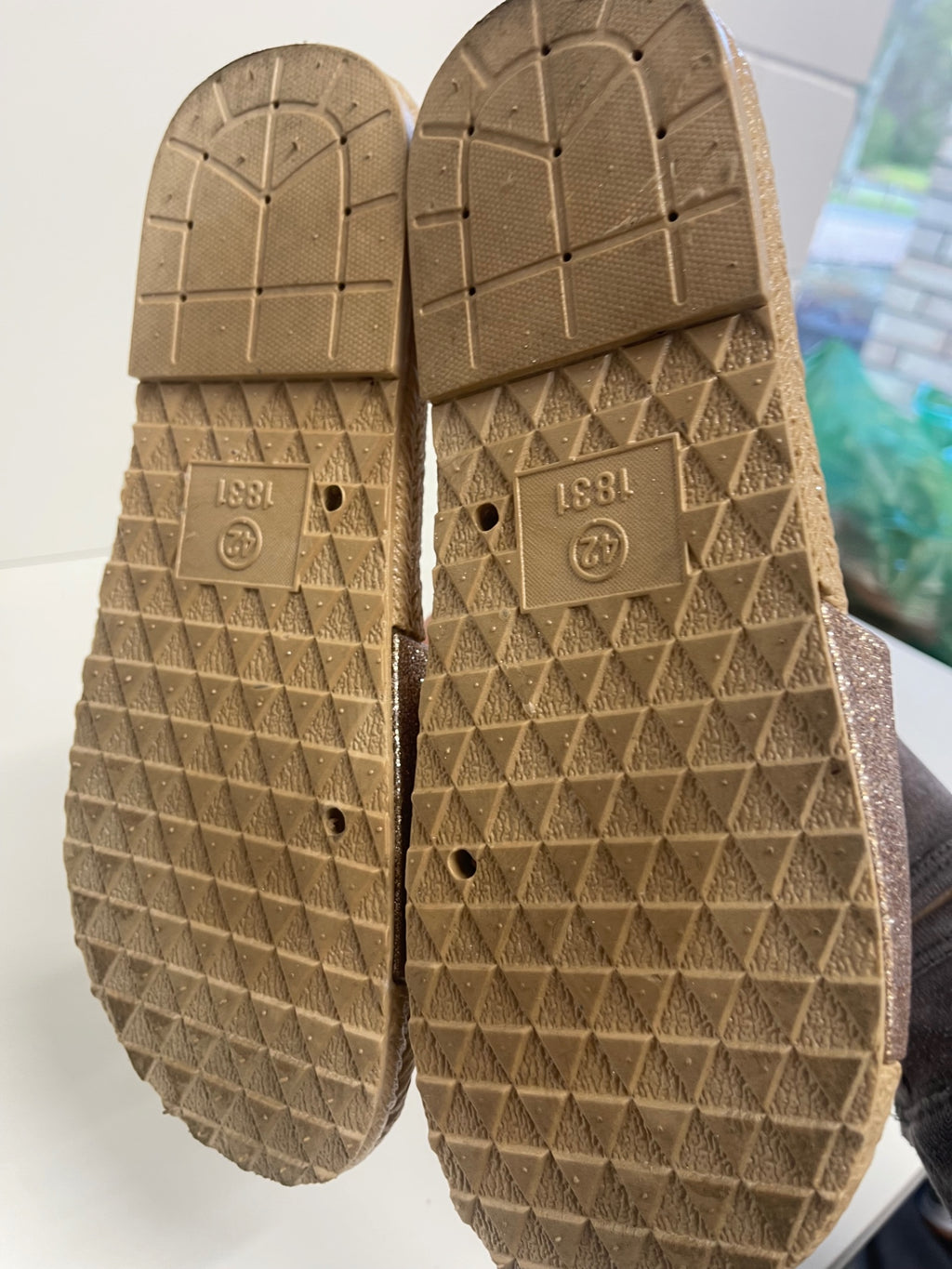 Fabulous Wallis glitter summer  Slides Uk7 Gold CM571