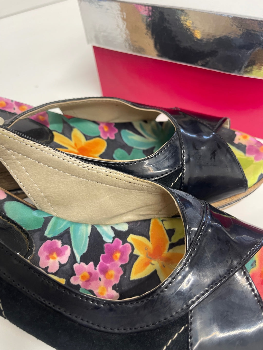 Fabulous adesso Wedge summer Sandals Uk7 Black CW571