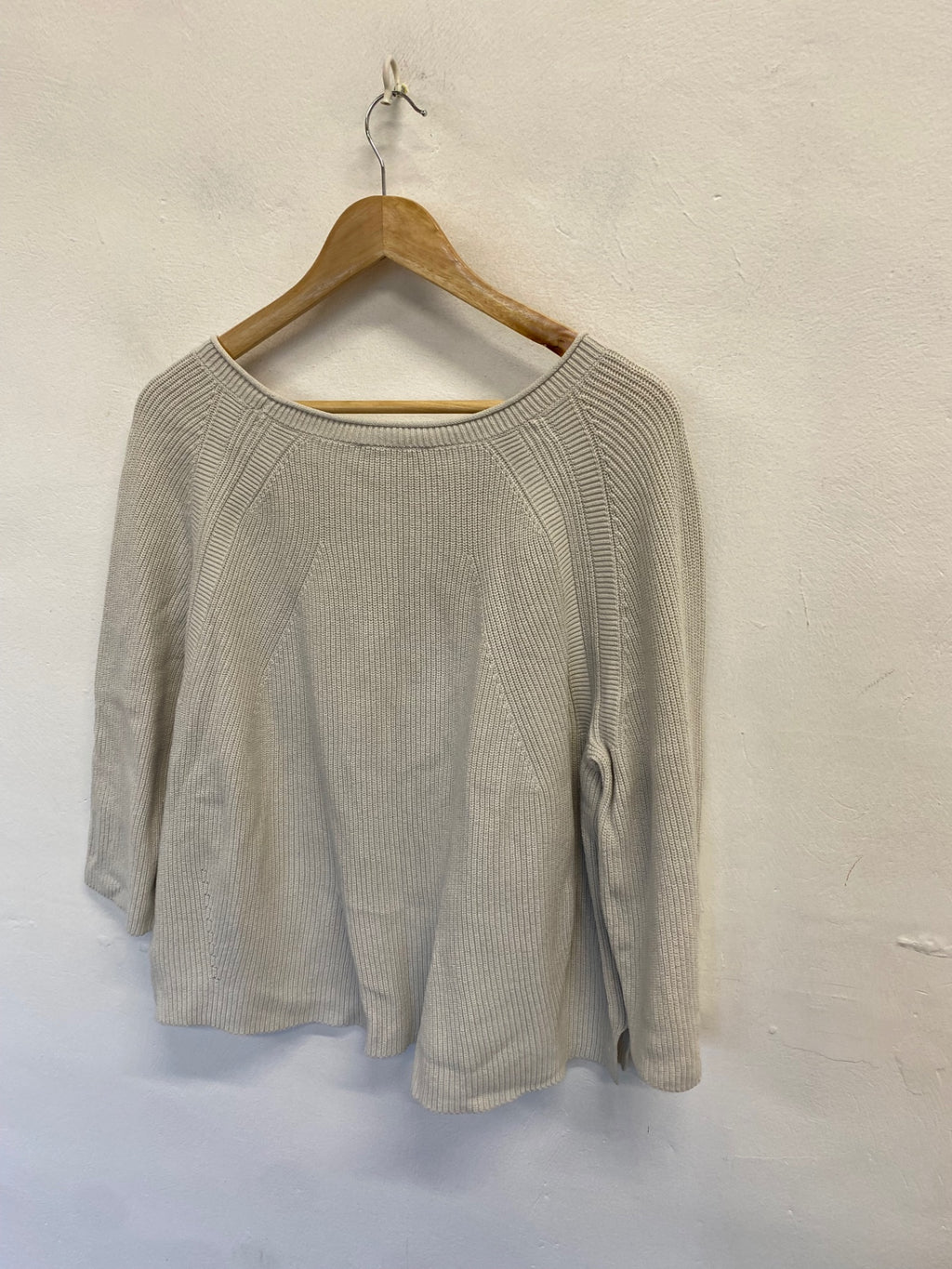 Fabulous The White Company Knitted jumper UK 14 Beige cotton CM571