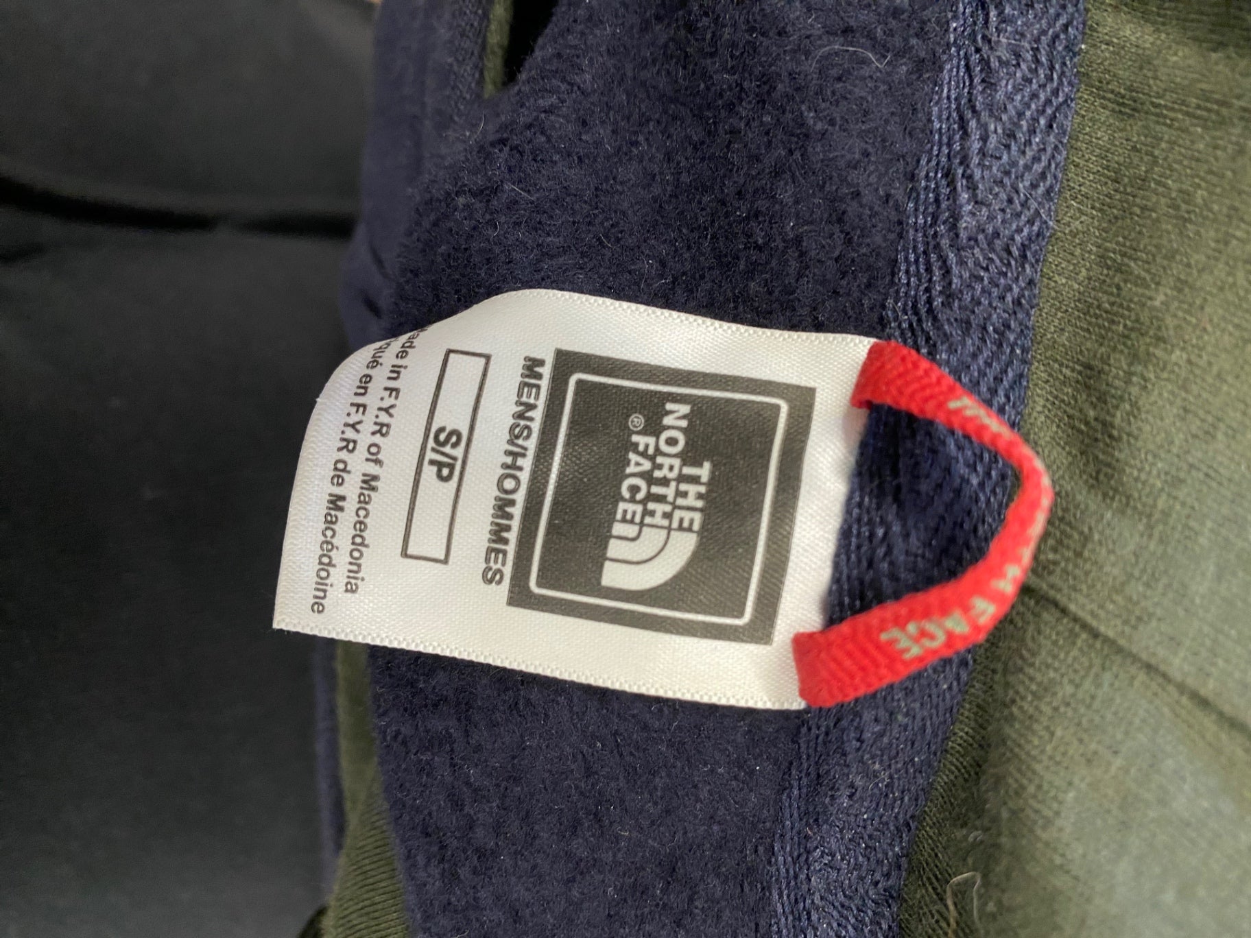 Fabulous The North Face Hoodie UK S Black khaki CM571