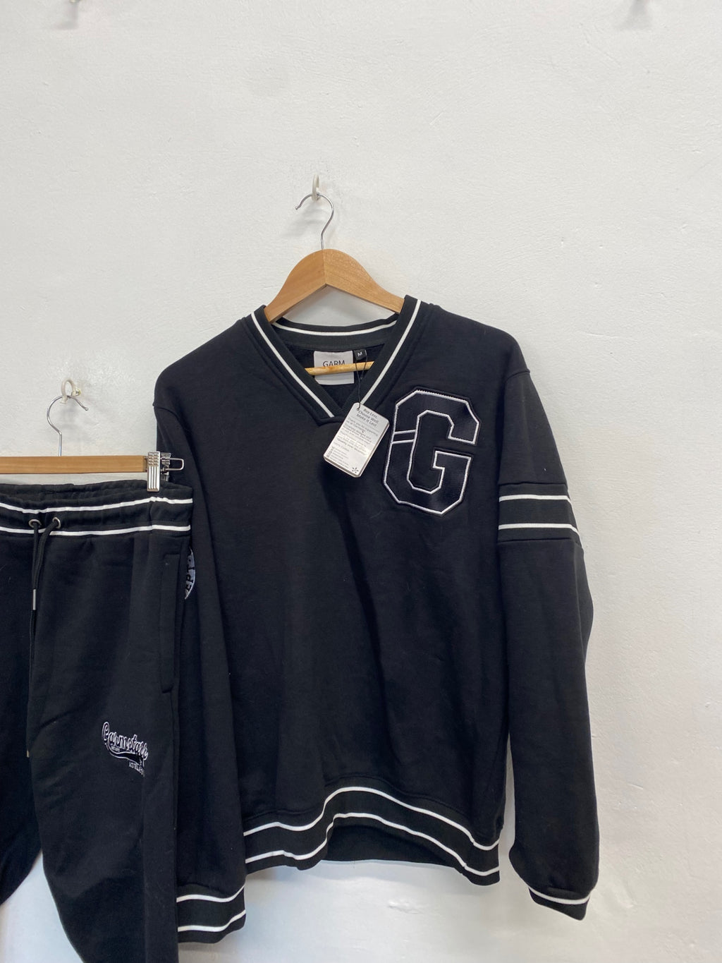 Classic Garmstarr Tracksuit UK M Black white new UK M CM571