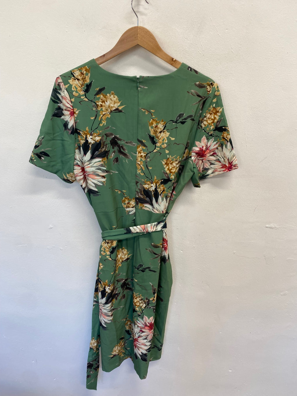 Fabulous Phase Eight Midi Dress UK 16 Green floral belted CM571