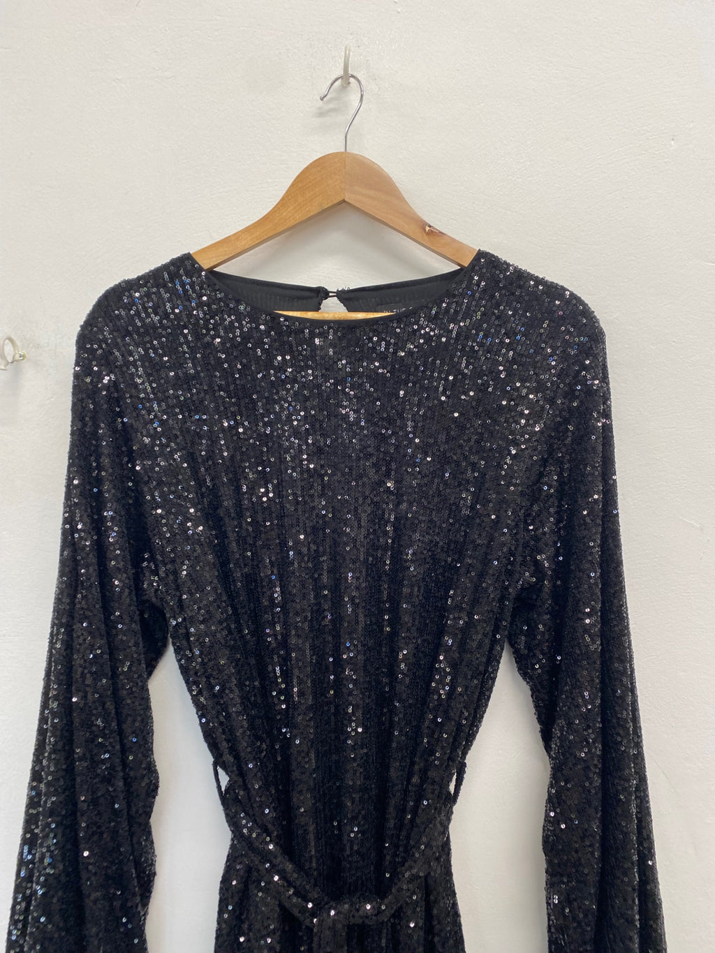 Fabulous In The Style Midi Dress UK 16 Black sequin CM571